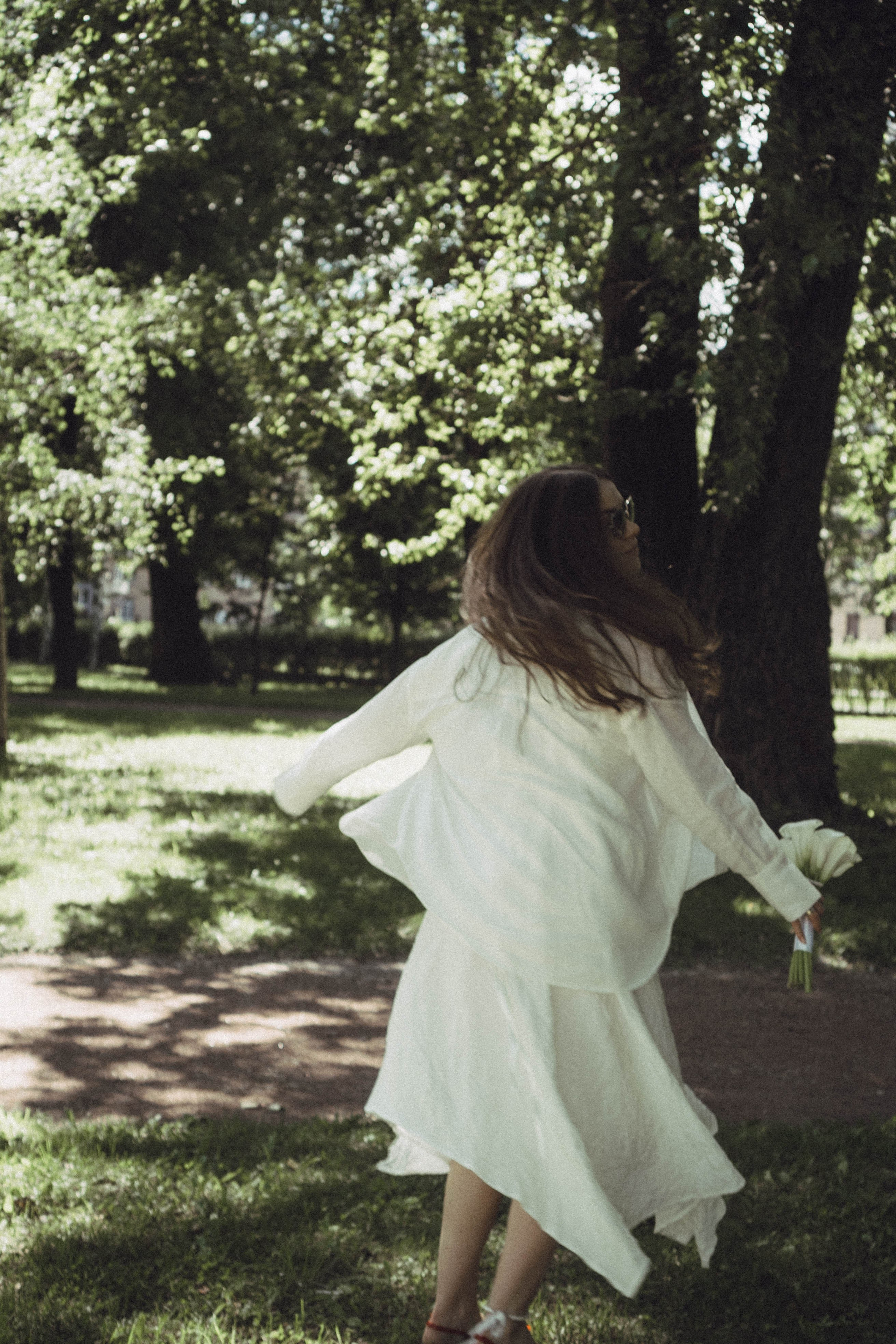 СВАДЕБНАЯ СЬЕМКА В ПАРКЕ ПОБЕДЫ И ПРОГУЛКА ПО МОСКОВСКОМУ ПРОСПЕКТУ. Профессиональный фотограф, Санкт-Петербург — Виктория Богомолова