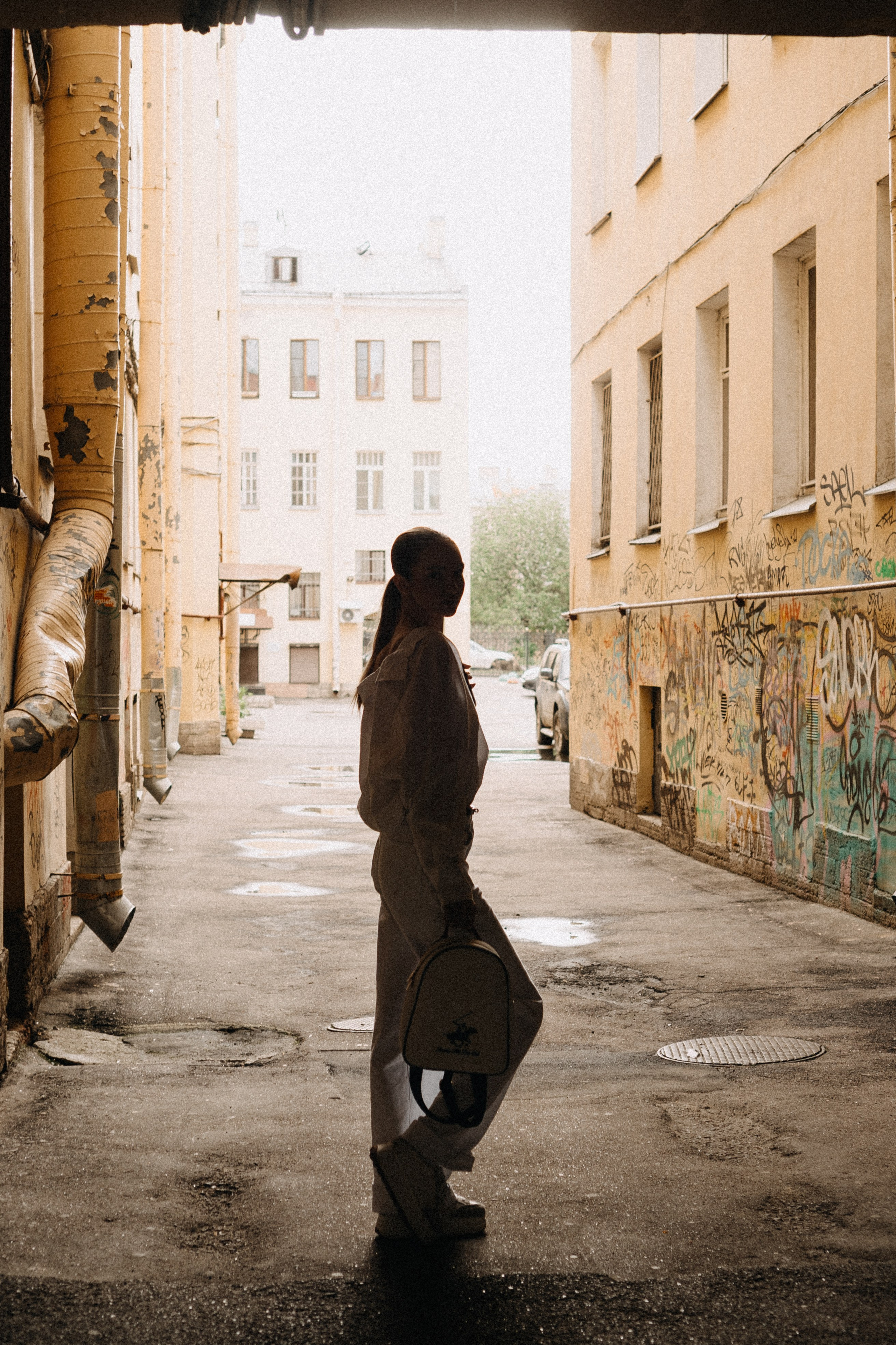 МЫ ГУЛЯЛИ ПРО КРЫШАМ ПИТЕРА. Профессиональный фотограф, Санкт-Петербург — Виктория Богомолова