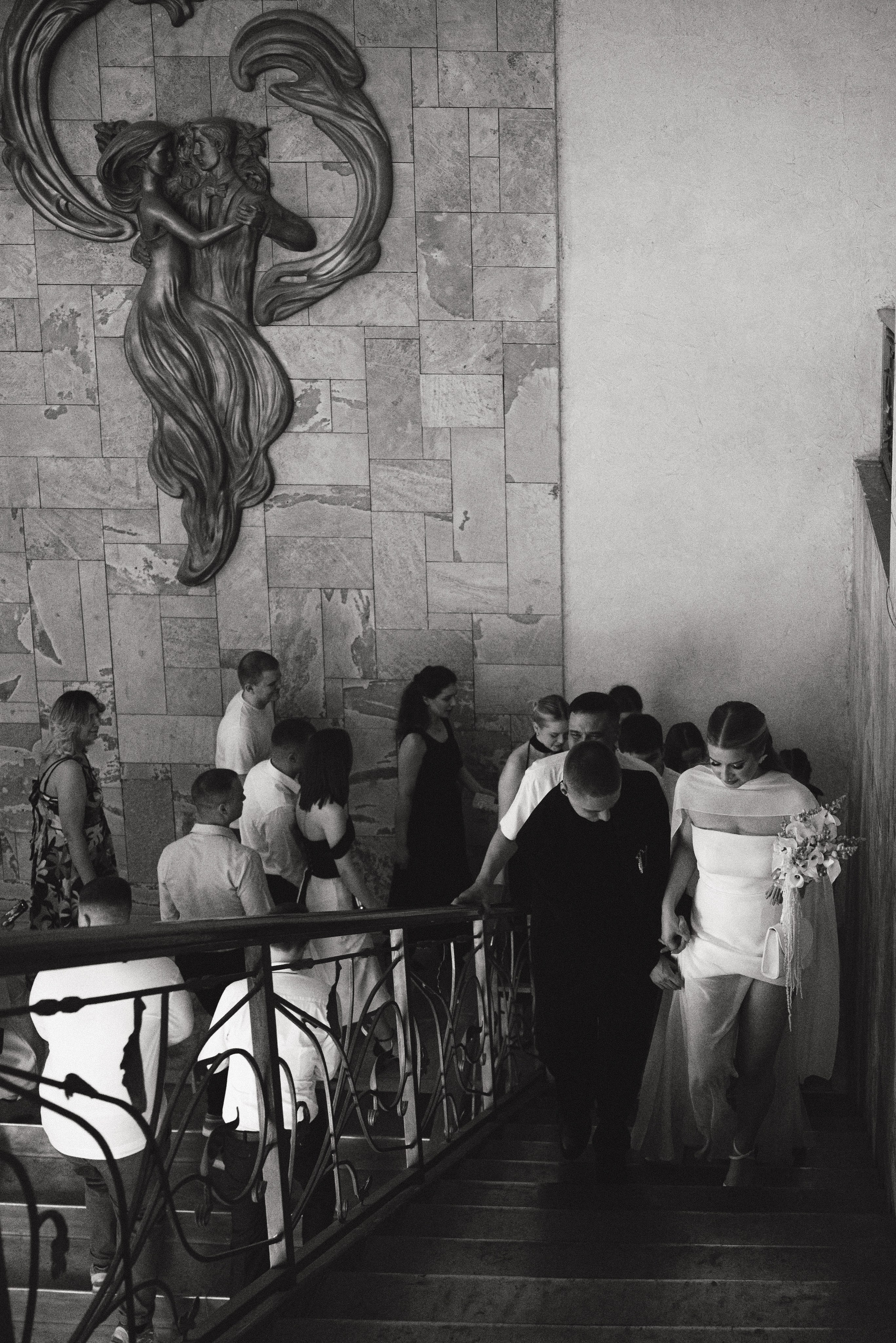 Свадебная прогулка и роспись в Кировском ЗАГСе