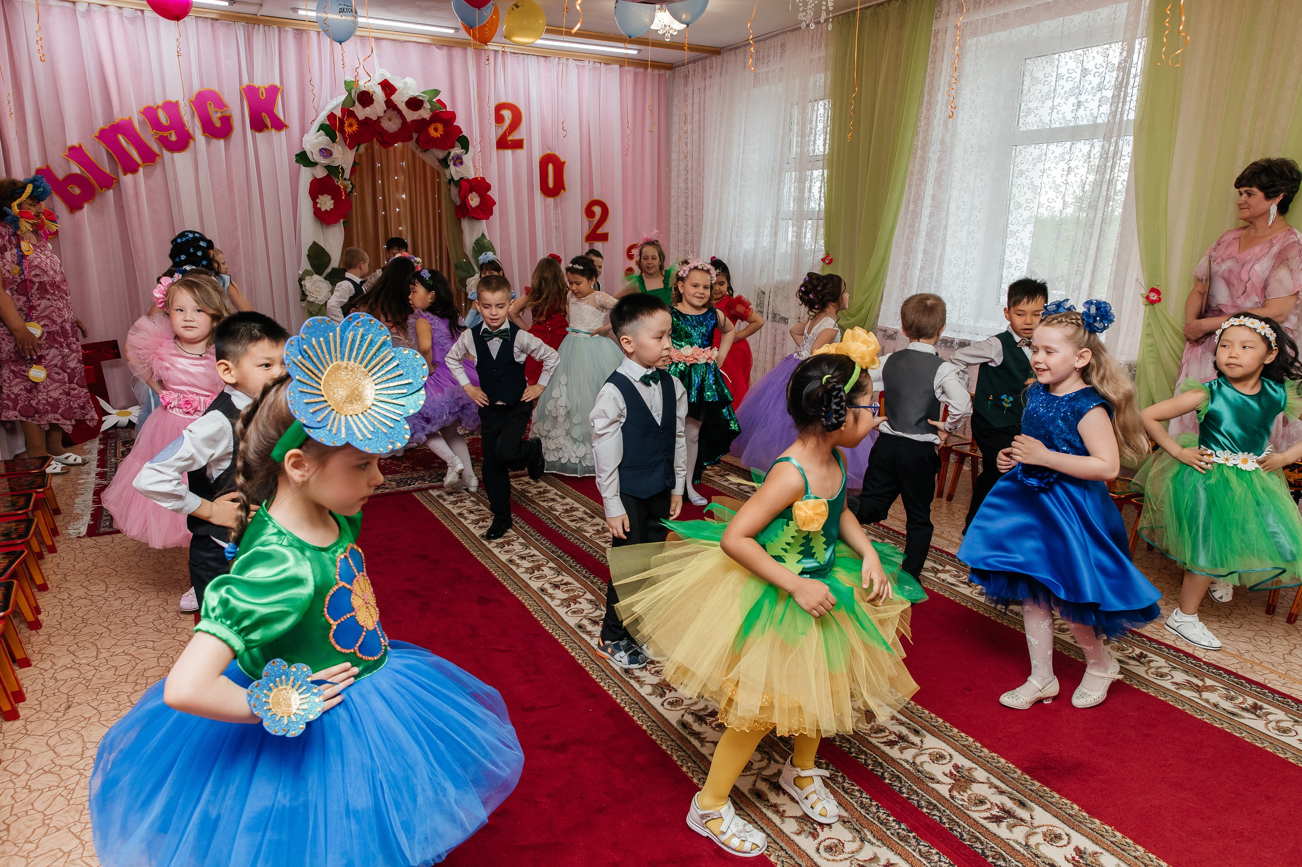 Выпускной Солнышко 2023. Воронистая Анастасия. Фотограф Якутия, Томпонский район