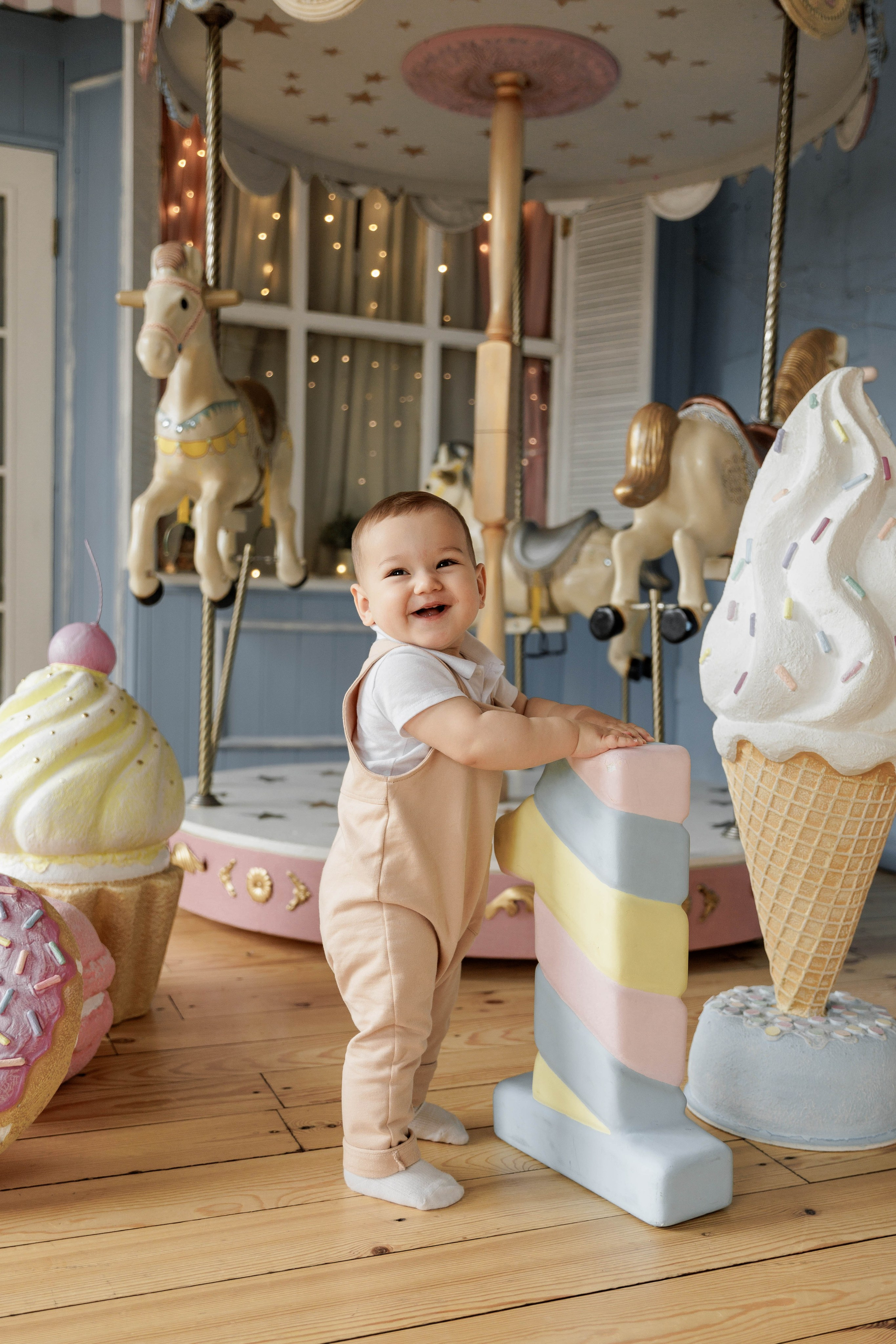 Годовасие в студии ЛайтРум. Семейный и детский фотограф в Екатеринбурге Светлана Гостюхина