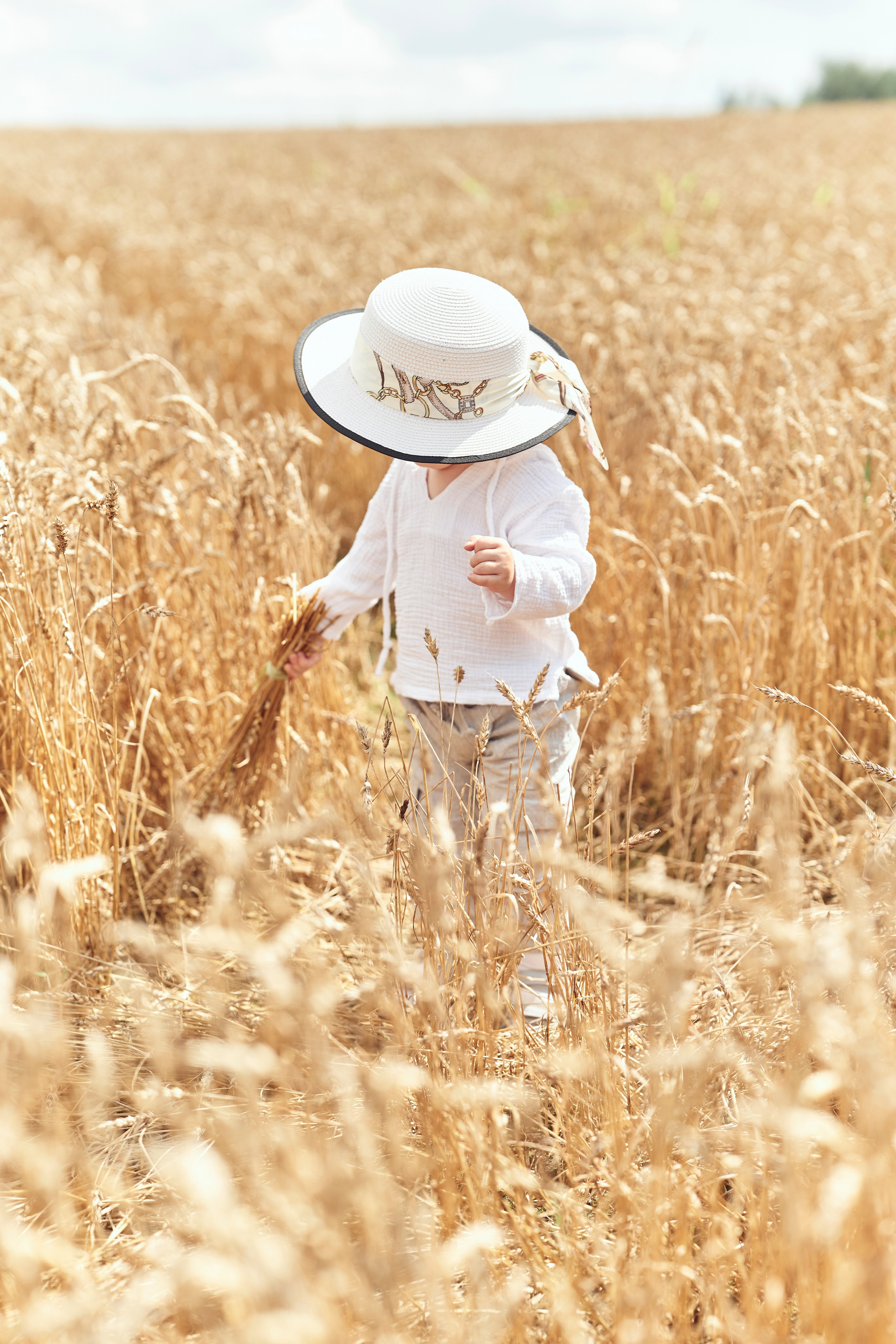 Семейная Фотосессия в поле. Семейный и женский фотограф в Москве Зоя Бучерова