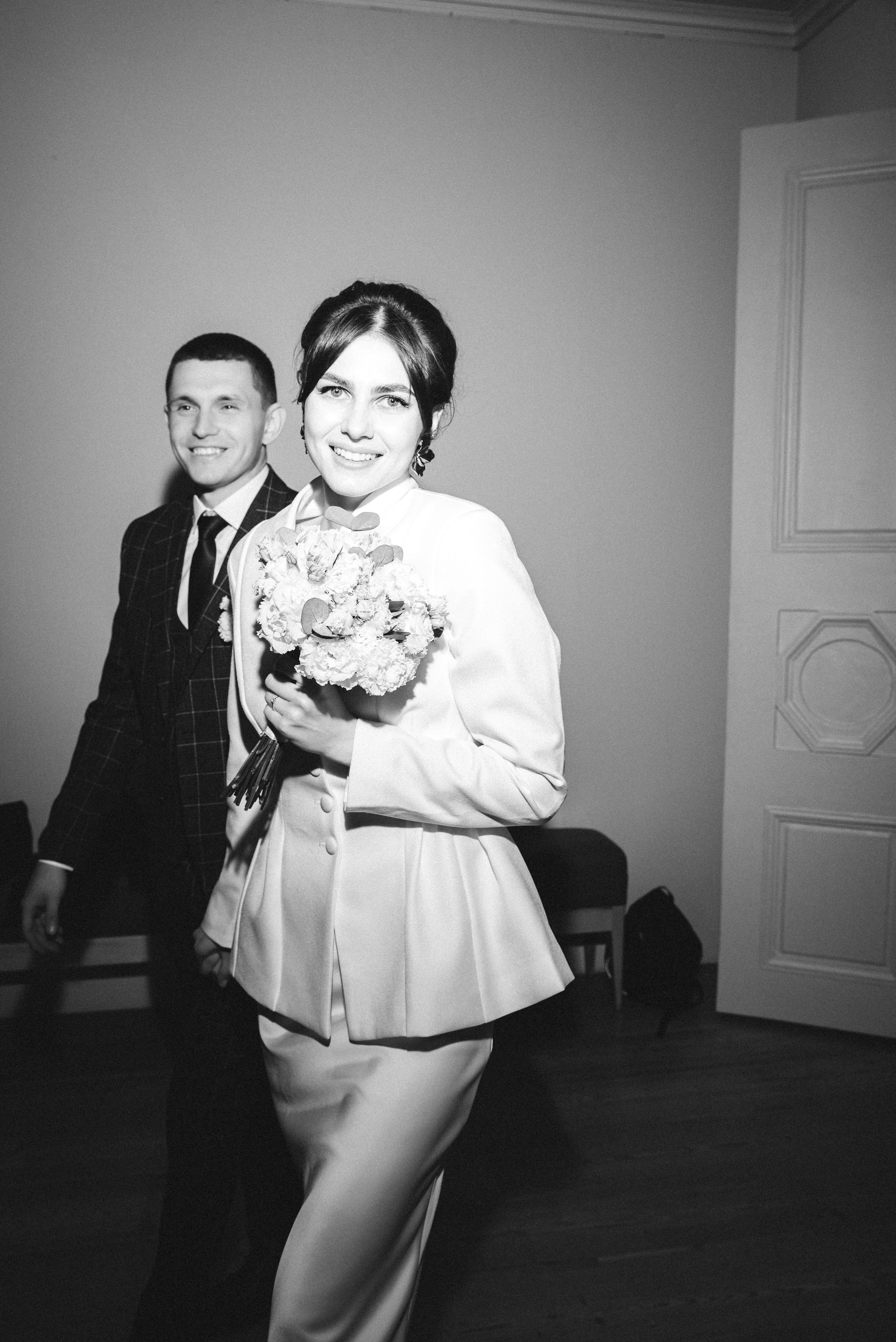 Евгений & Анастасия (отель/роспись). Свадебный, семейный, женский фотограф в Москве, Мытищах, Королёве Ксения Узилле