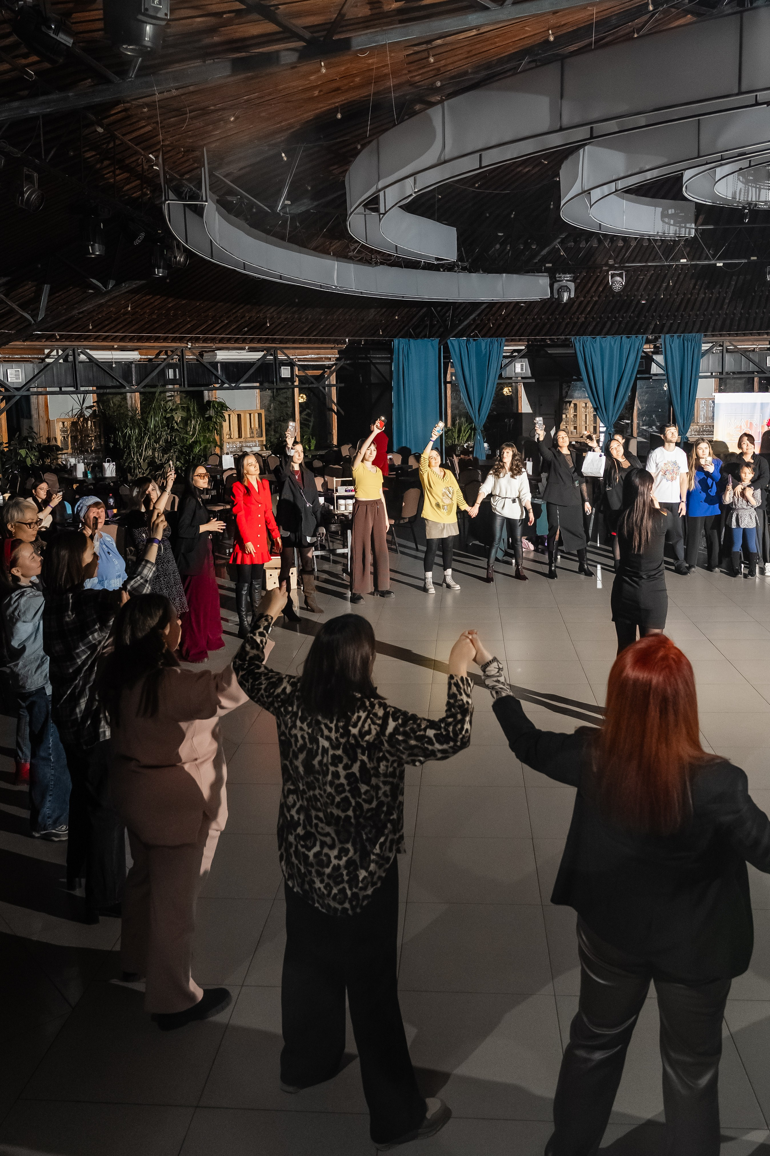 Фестиваль писхологии и самопознания. Фотограф и видеограф в Улан-Удэ: Аюна Габагуева и Артём Шаханов