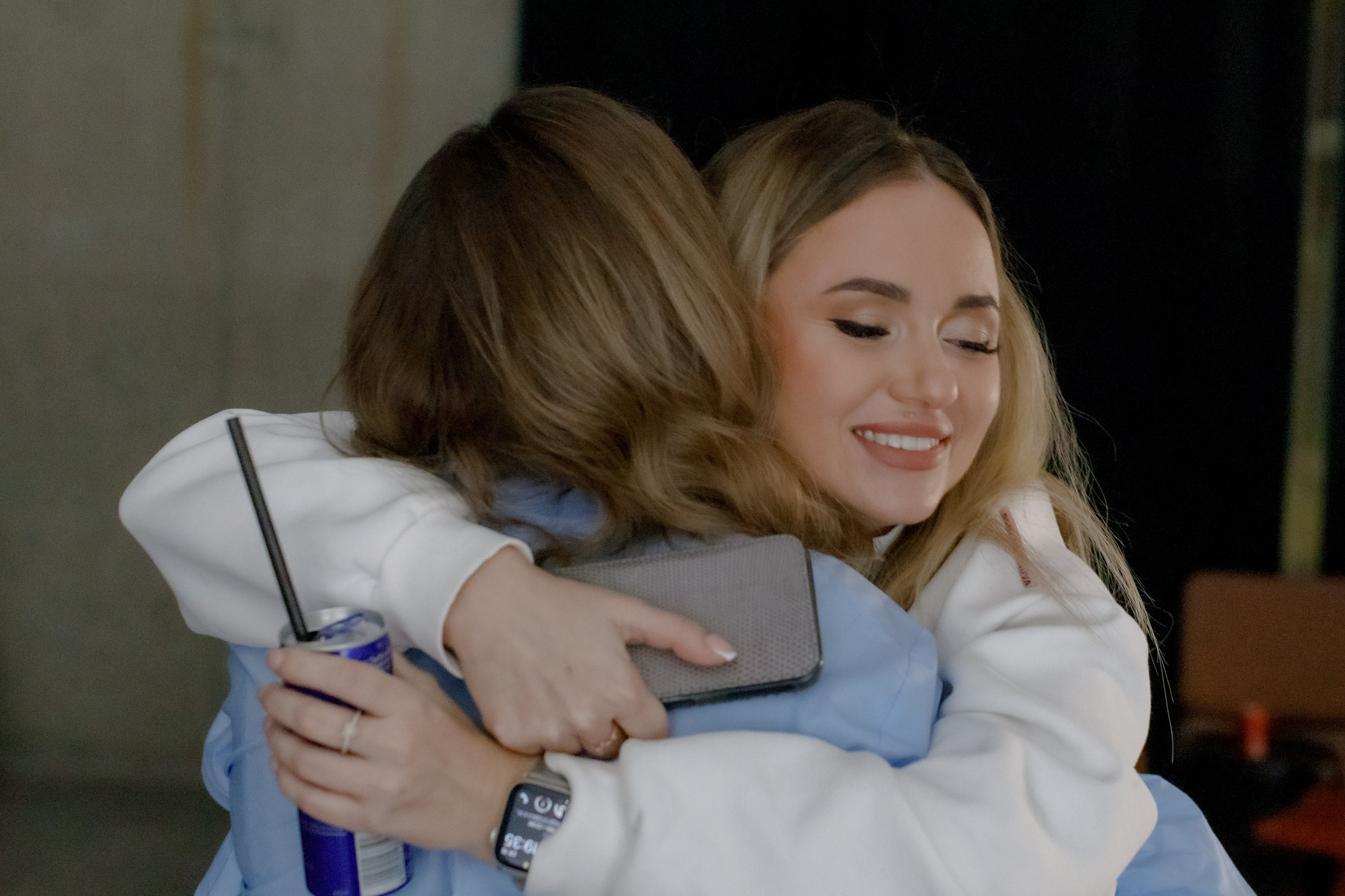 Backstage. Destination wedding photographer Mary Korenchuk