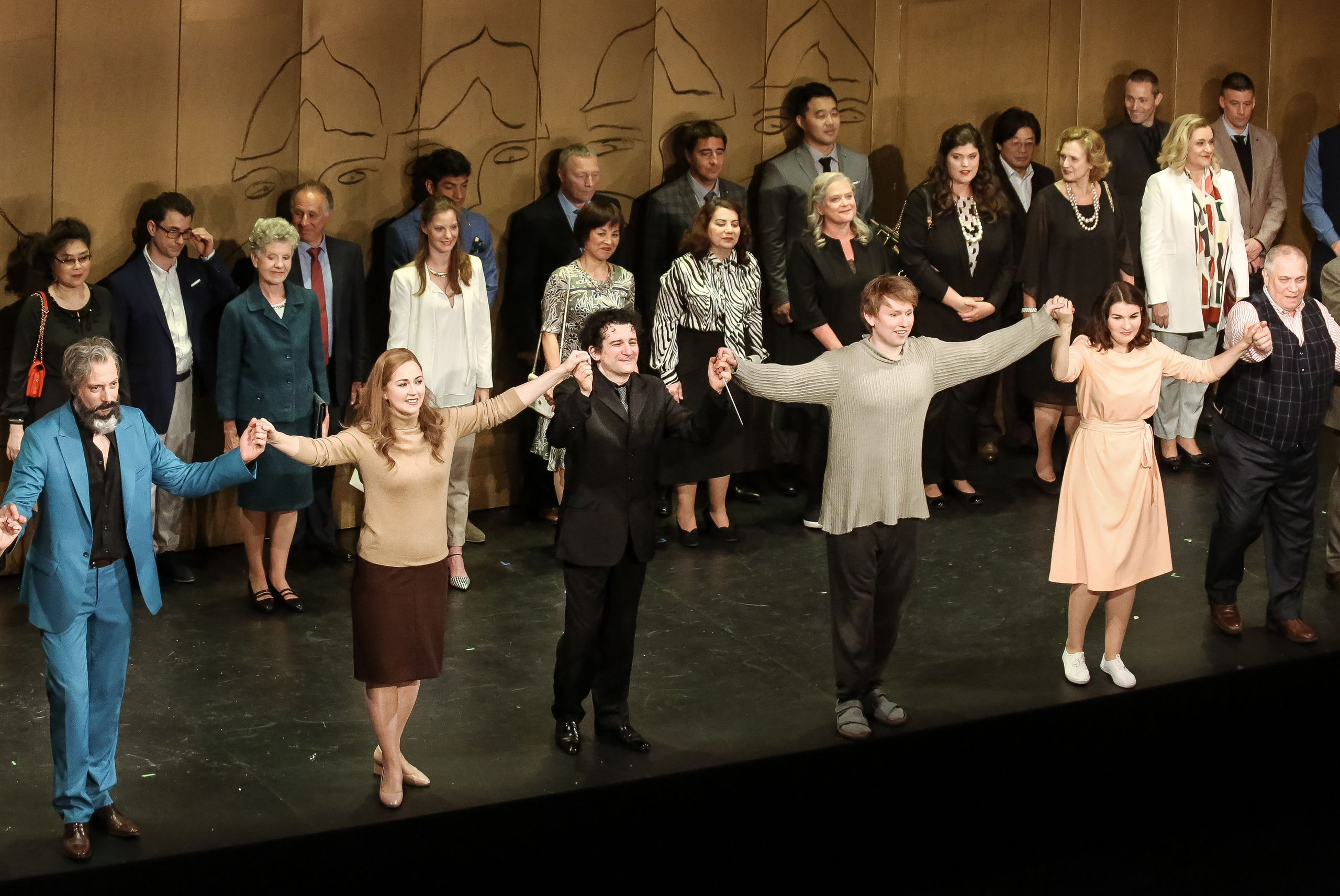 Сказку сделать былью: «Салтан» Чернякова в Ла-Монне. Дарья Письменюк / Darya Leitstern — фотограф, музыкант, журналист, путешественник