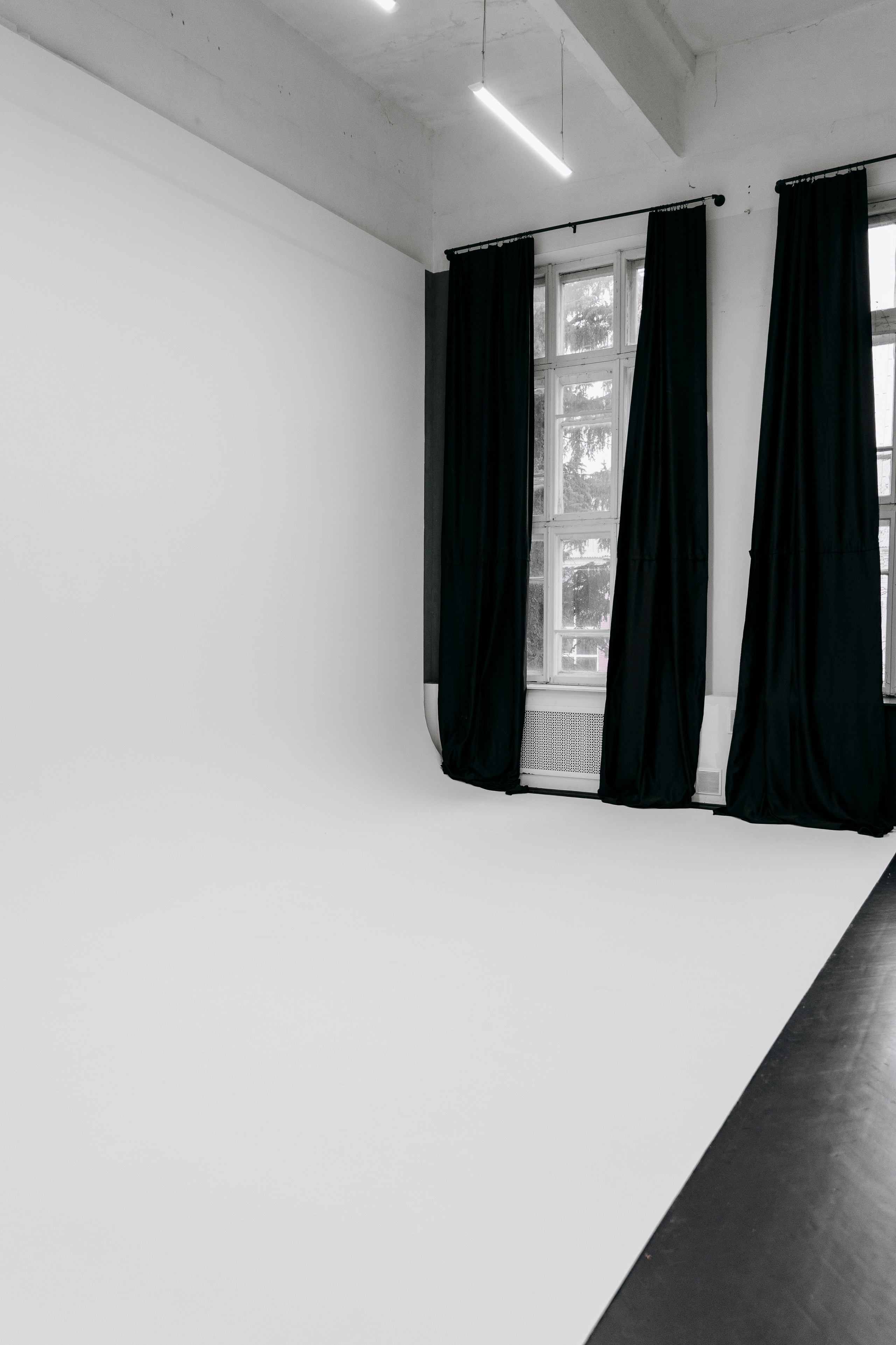 Актуальная фотостудия. Фотограф Виталий Сид: профессиональная фотосъемка, обучение и новости индустрии