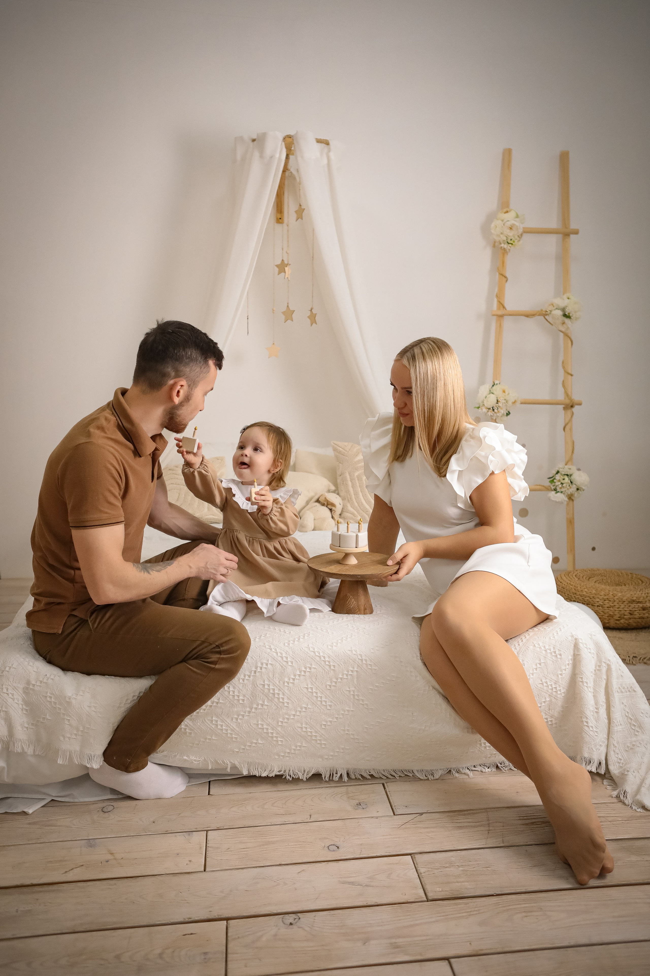 2 годика Алексине. Фотограф г. Хабаровск. Семейные и индивидуальные съёмки