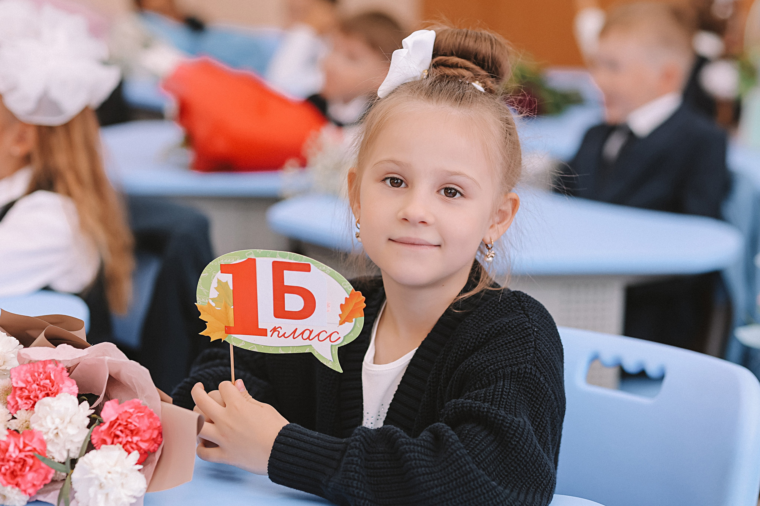 1 сентября линейка+кл час+портреты. Семейный фотограф Тюмень, фотограф на роды Салмина Мария