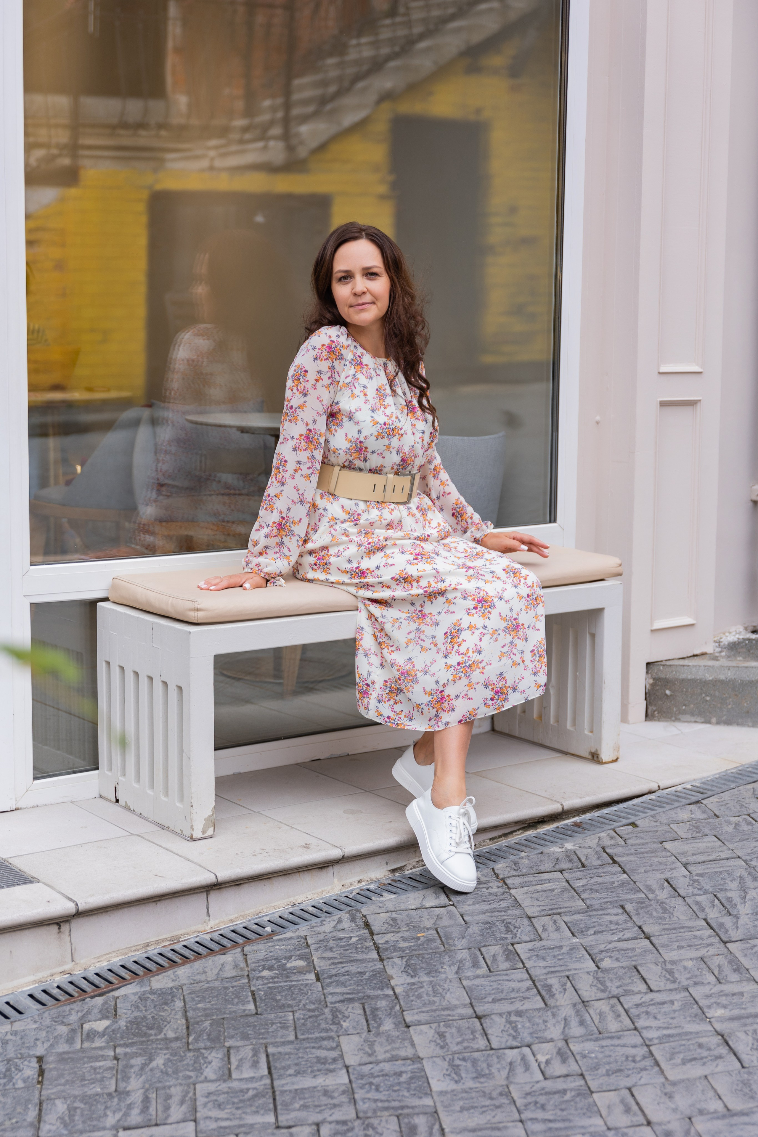 Владивосток, индивидуальная фотосессия, семейная фотосессия, фотосессия, фото, фотосессия для семьи, поза, позировка, фотография, женский портрет, дальний восток, портрет, малый дворик гума, гум, вспышка, эклерная