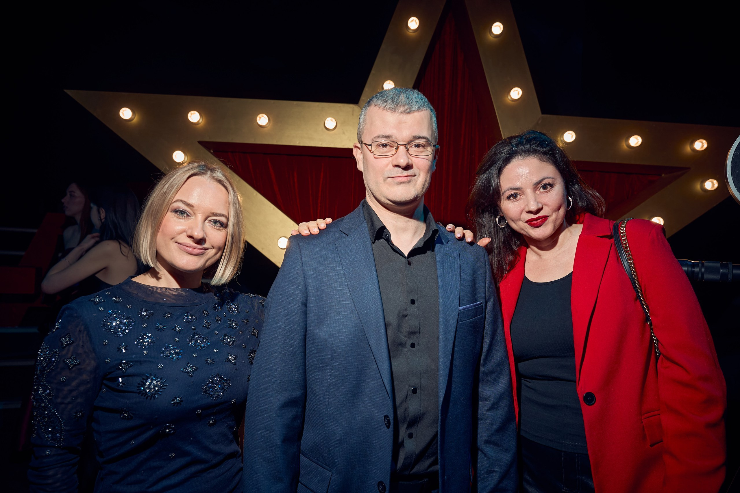 групповой портрет во время мероприятия