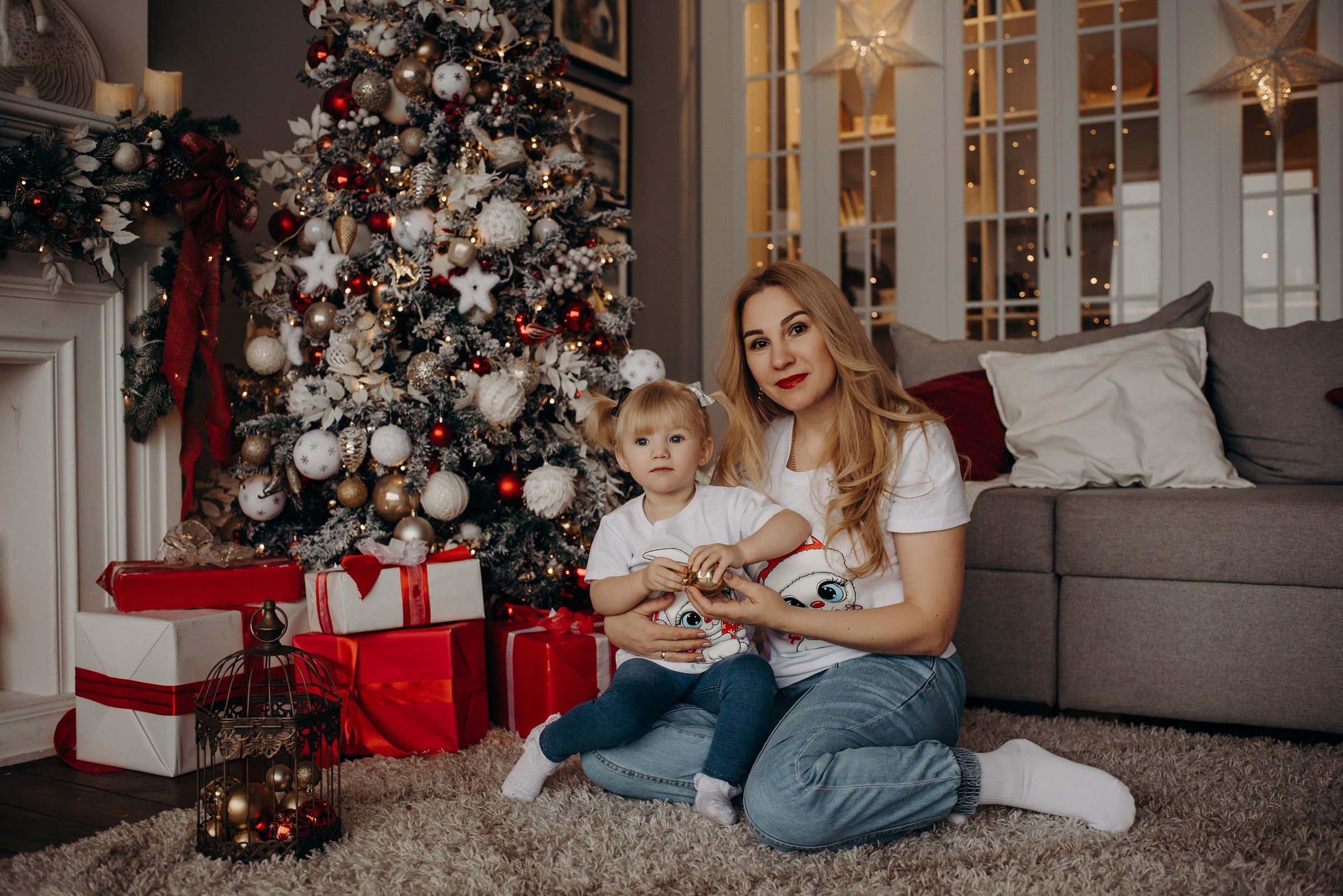 семейная новогодняя фотосессия в фотостудии