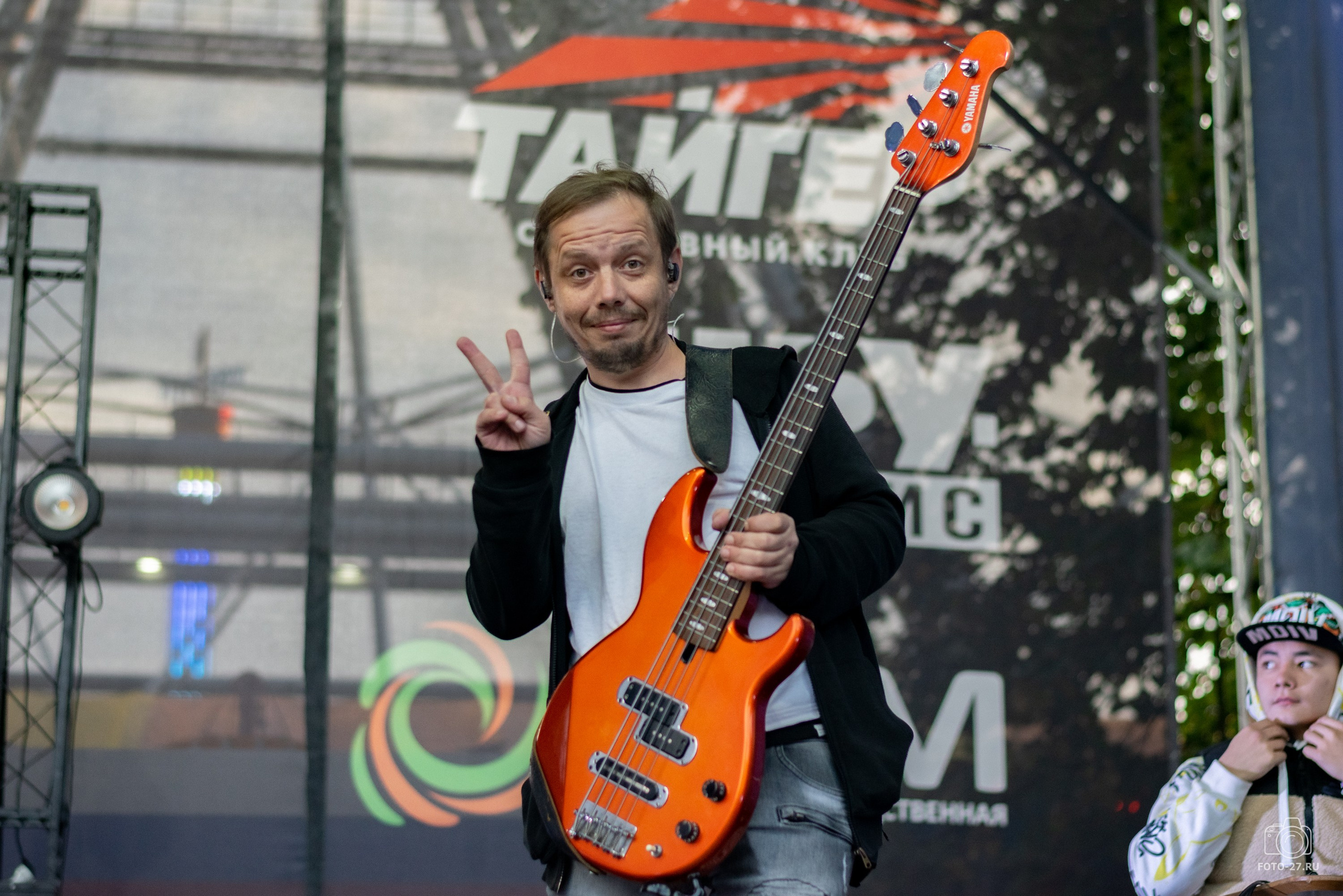 Антон Курдюмов фотограф в Хабаровске Рина Курдюмова фото27 foto27 Антон Дорофеев репортажный репортаж документалист Тони и Рина фотосоздатели Международный фестиваль Рок в защиту животных Хабаровск