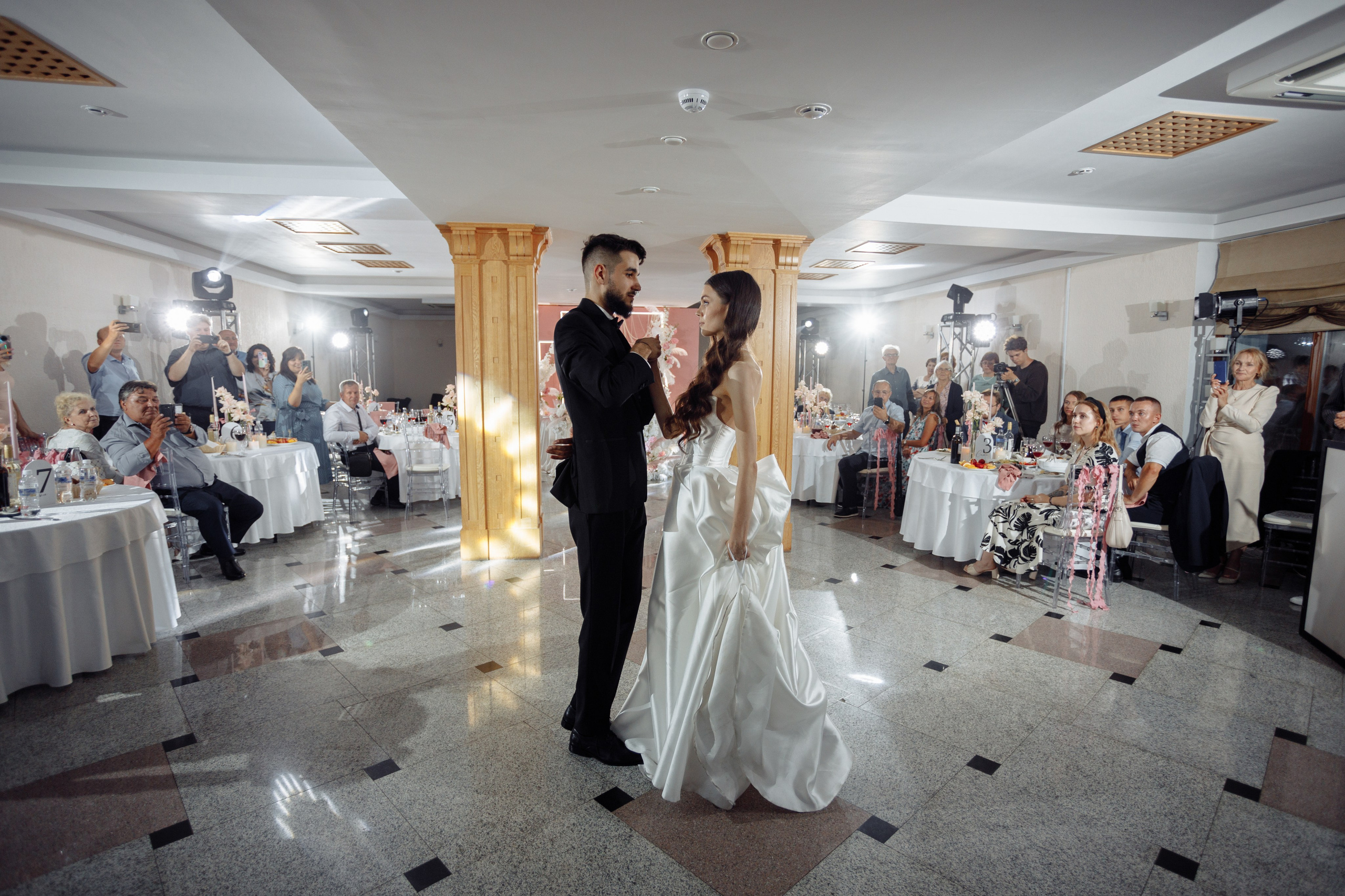 Виктория и Алексей. Свадебный фотограф Иркутск