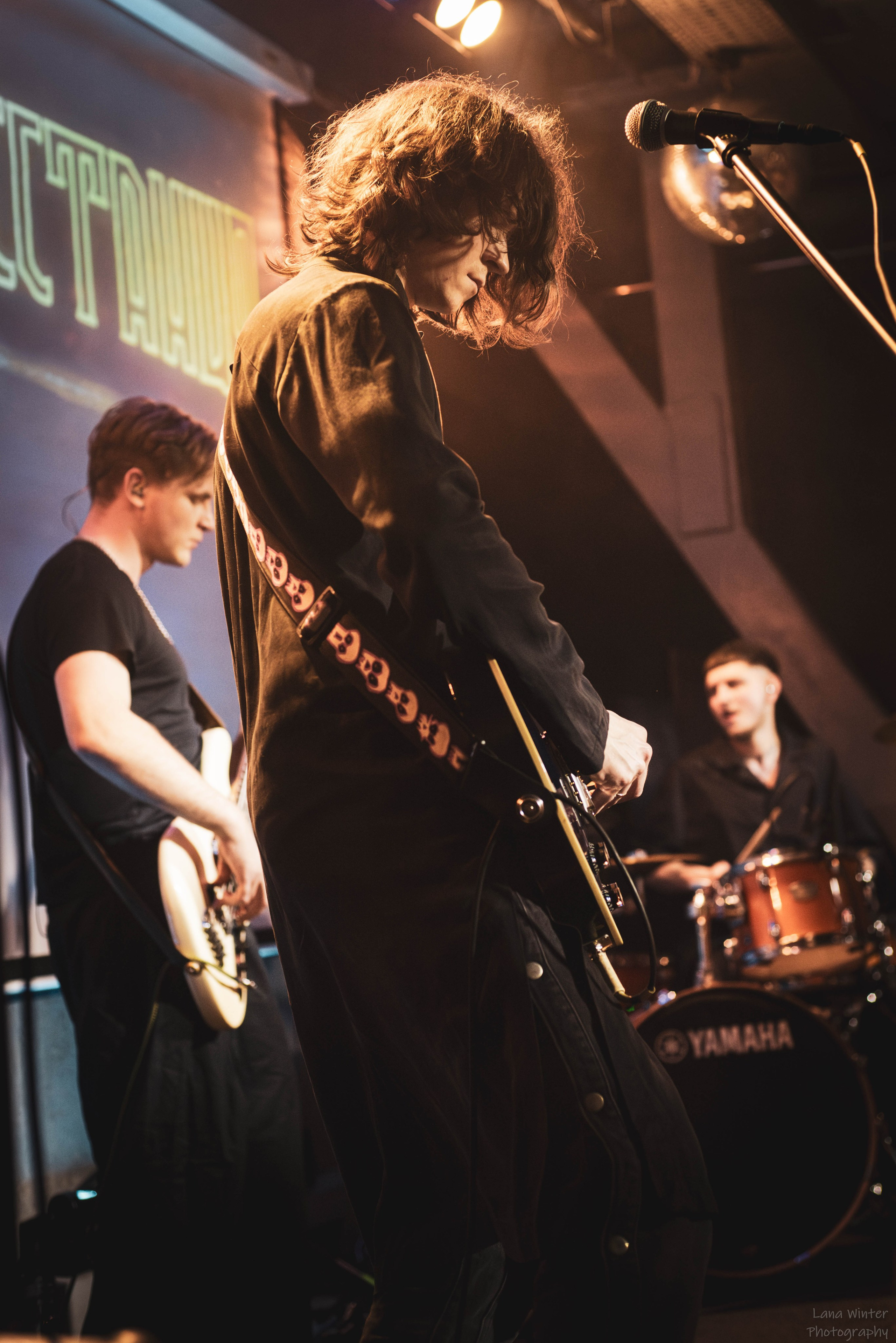 Площадь Восстания (8 марта 2025 года, Москва, клуб Техника Безопасности). Фотограф Светлана Блинова, Москва и Московская область