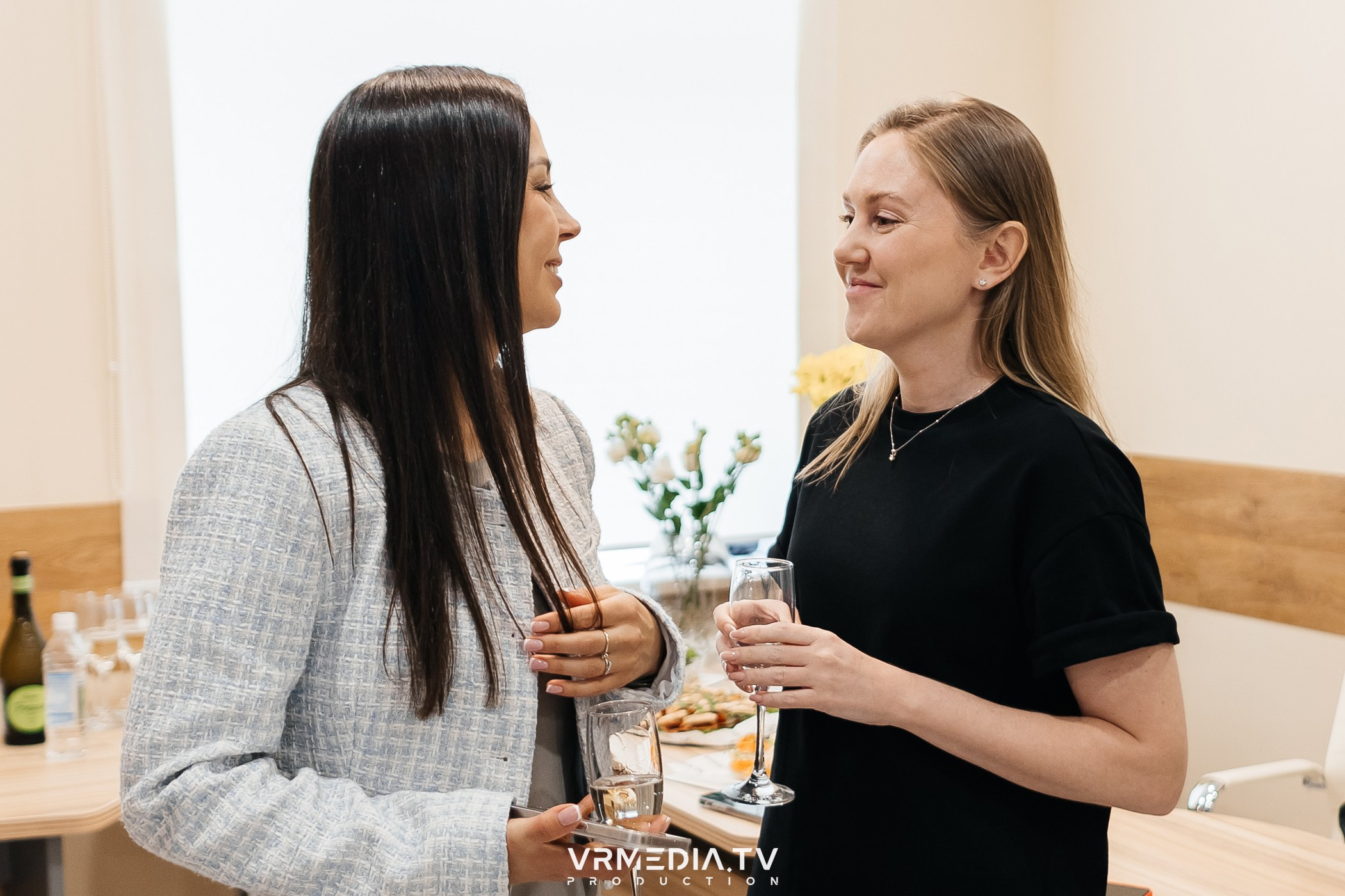 Business travel brunch