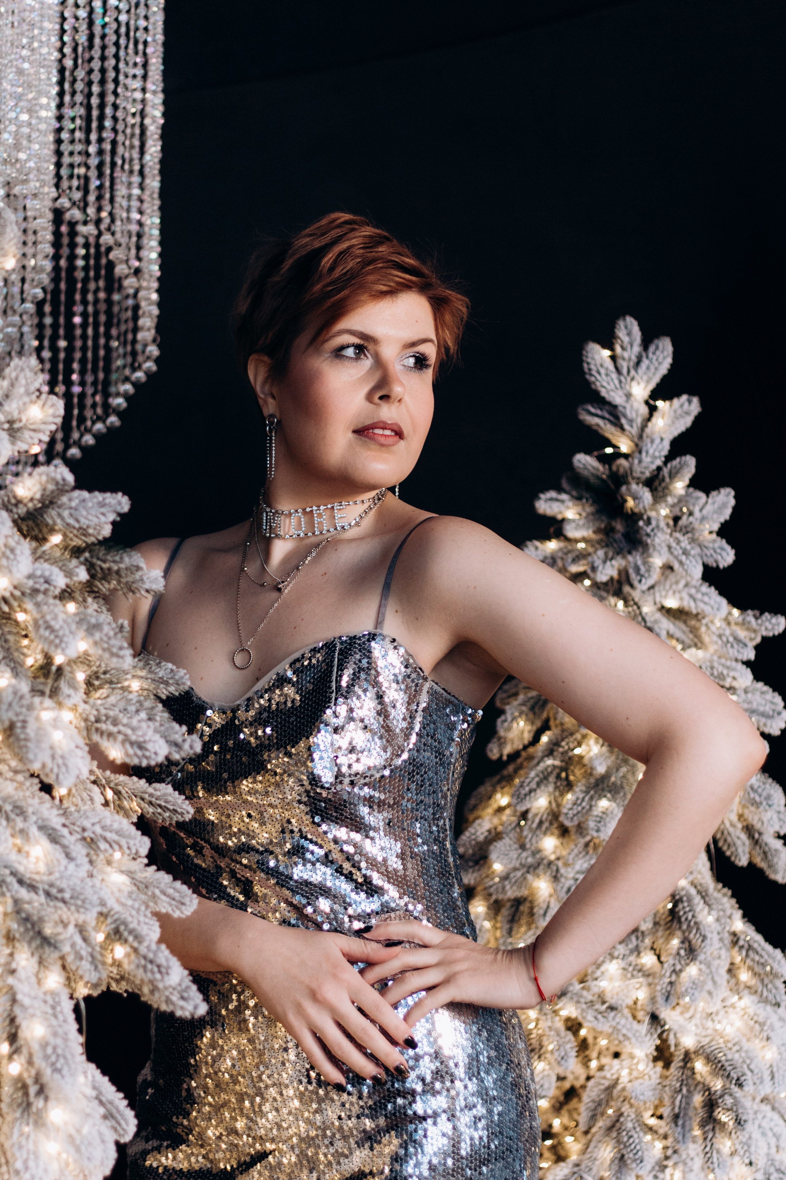 Анастасия. Портрет в студии. Новогодняя фотосессия Екатеринбург. Фотограф в Екатеринбурге Пойгина Елена