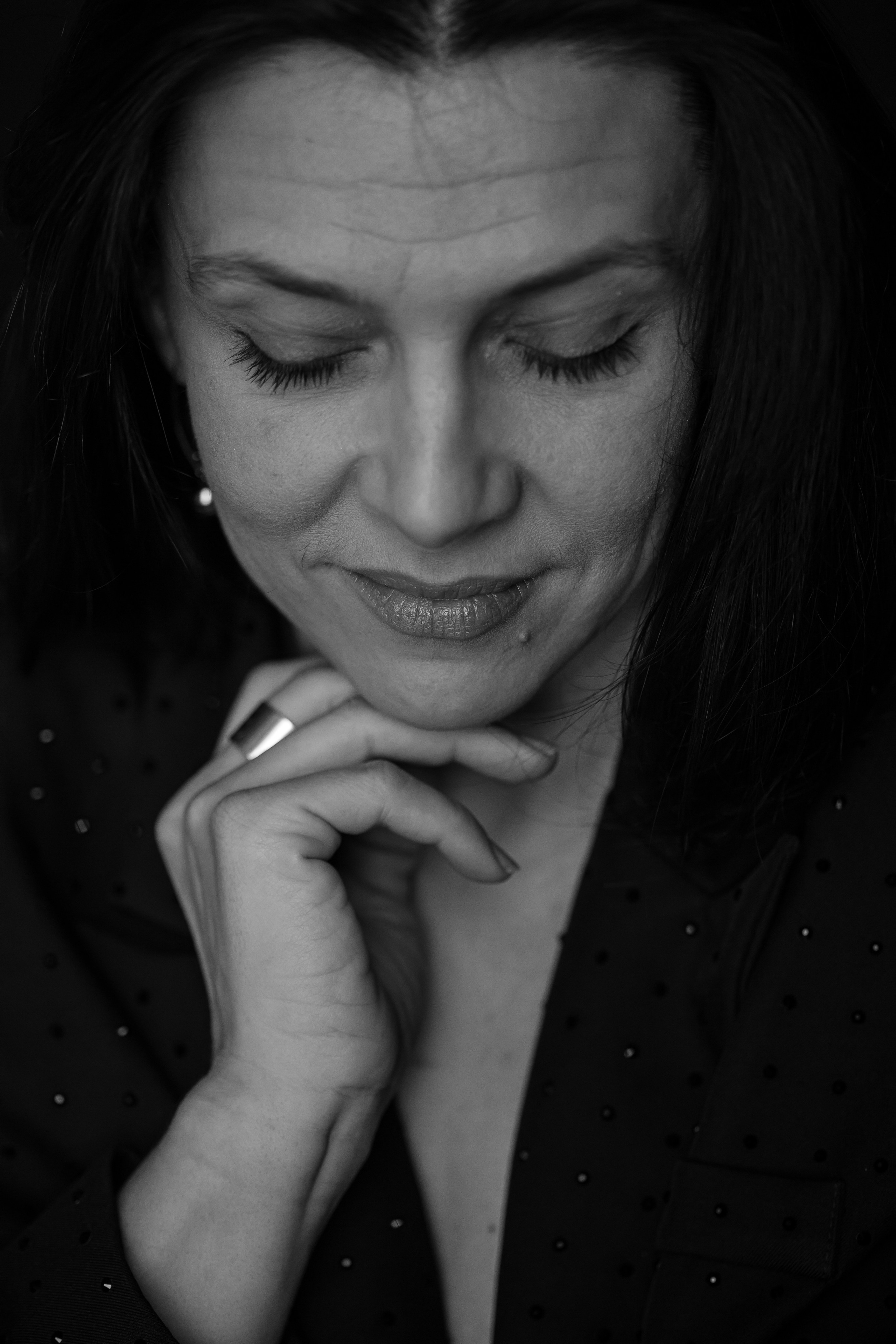 Портретная женская фотосессия в студии в Костроме. Портретный и репортажный фотограф Екатерина Селиверстова, Кострома