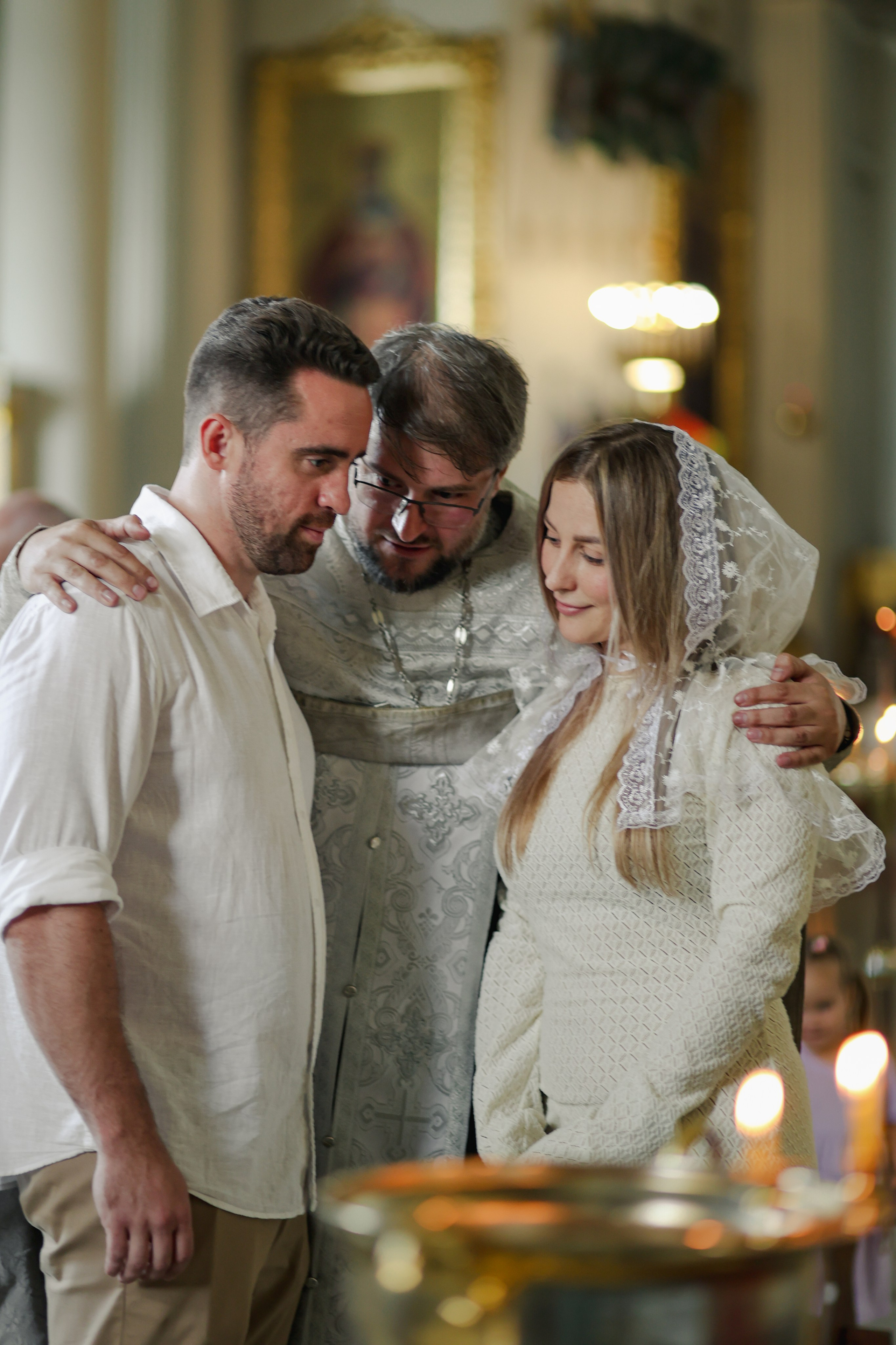 Крещение Софии. Репортажный и портретный фотограф в Санктпетербурге. Видиосъемка мероприятий в Санкт-Петербурге