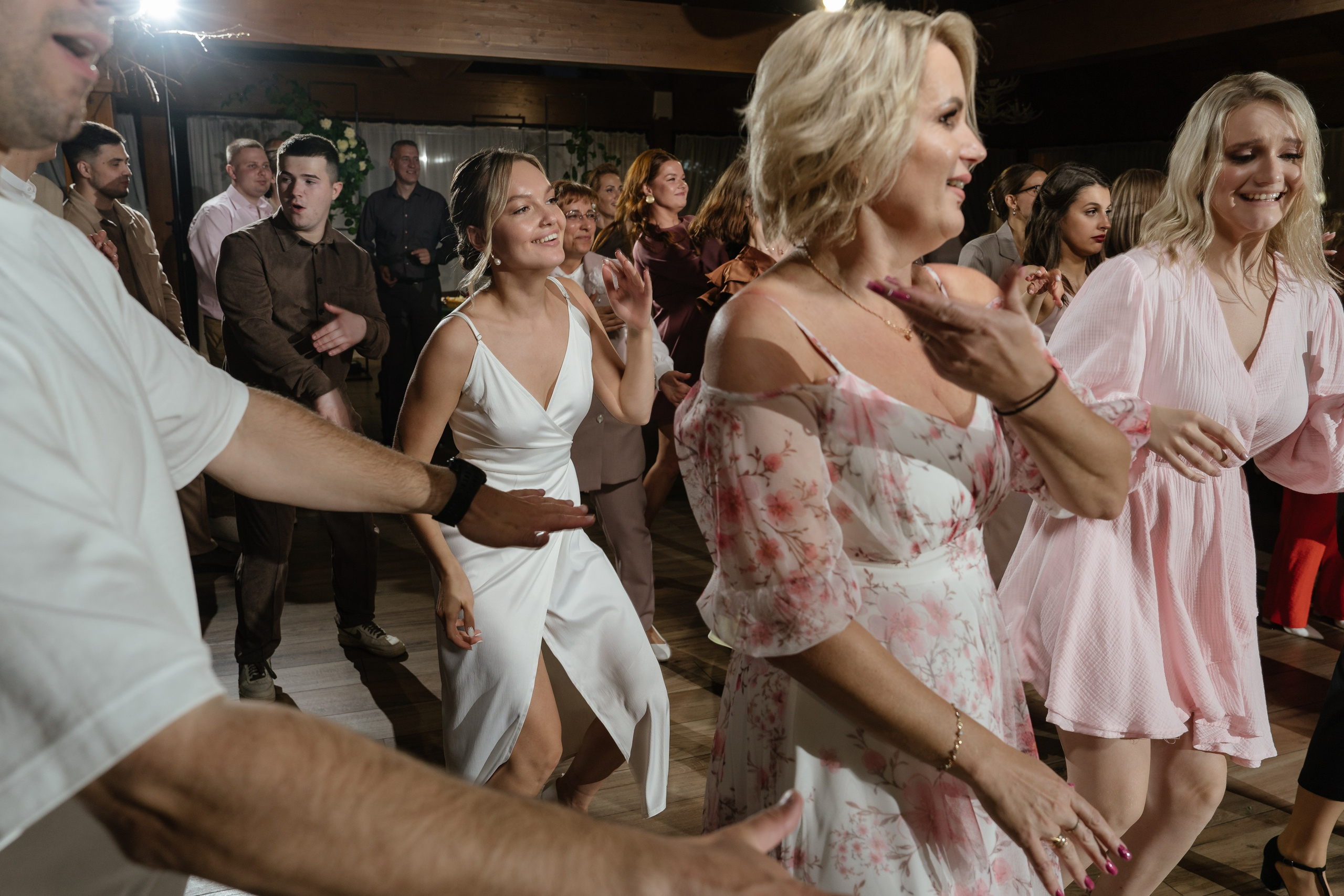 Анжела Данила. Григорий и Ольга Насинник — свадебный фотограф Архангельск