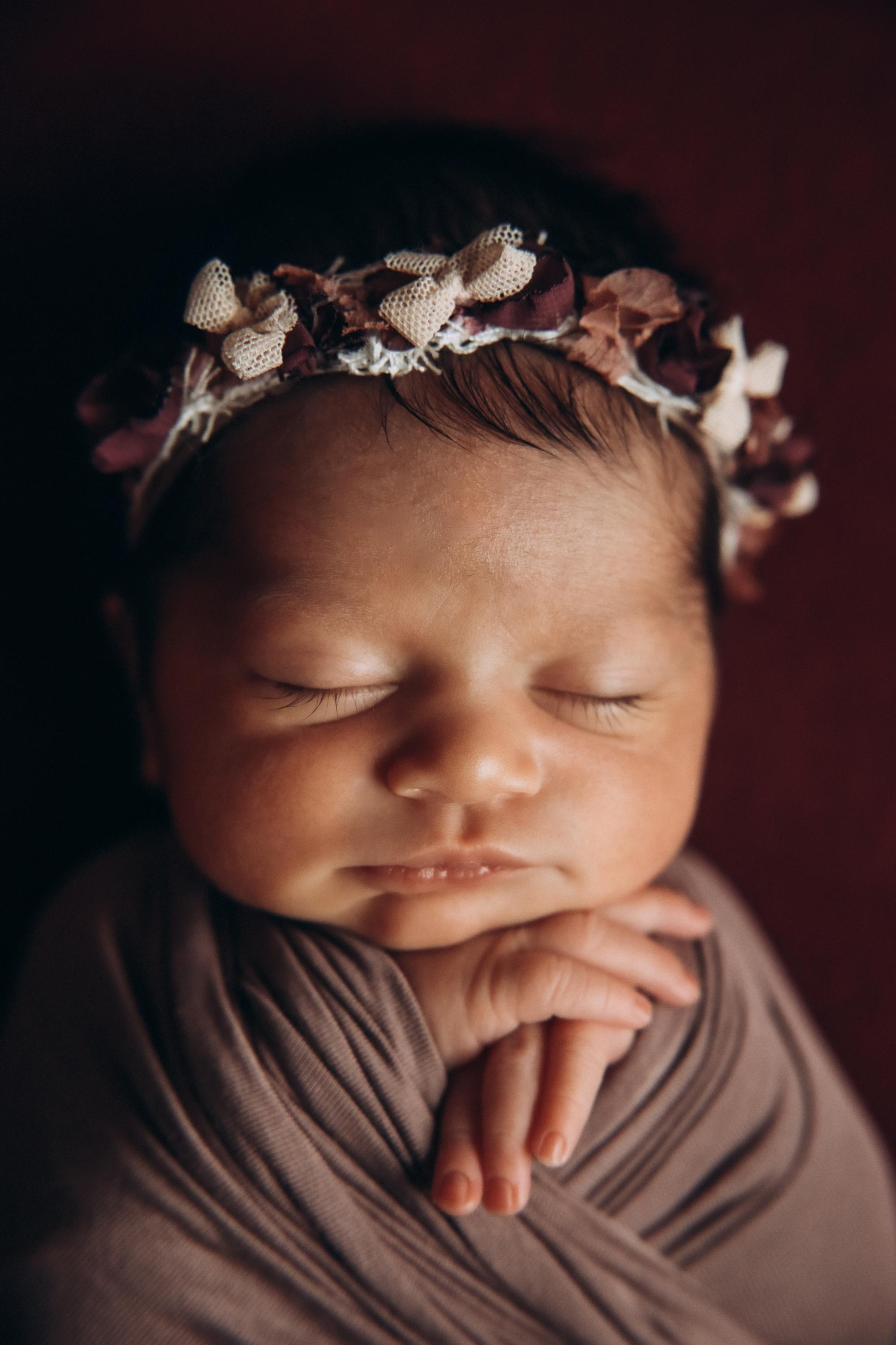 Новорожденные. Семейный фотограф и фотограф новорожденных в Санкт-Петербурге Алевтина