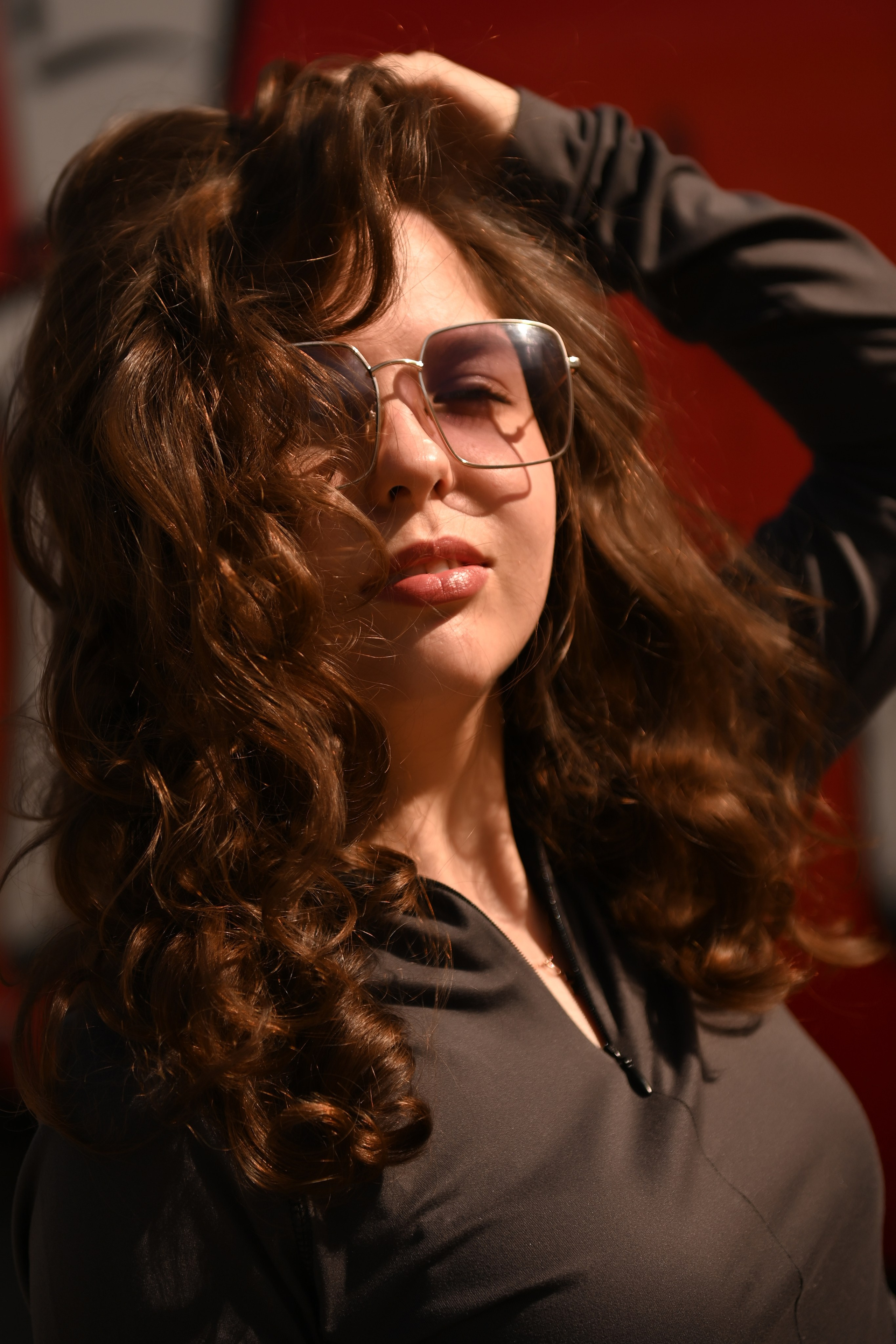 Индивидуальная прогулочная в городе. Свадебный, семейный, детский, контент фотограф в Омске Максим Ильин