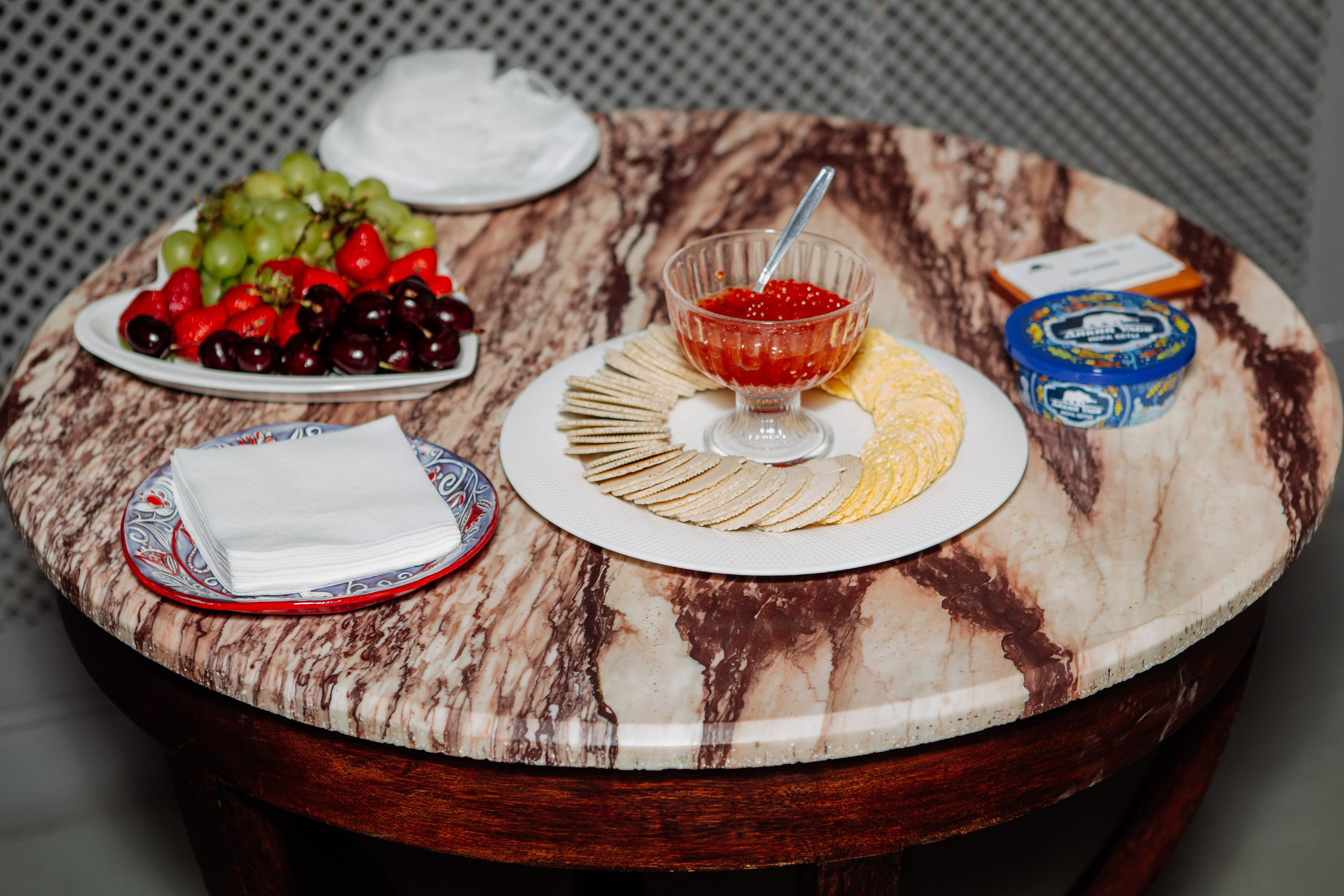 ВЫСТАВКА SNEG GALLERY. Репортажный фотограф Москва (детские праздники, квизы, концерты, дни рождения, свадьбы)