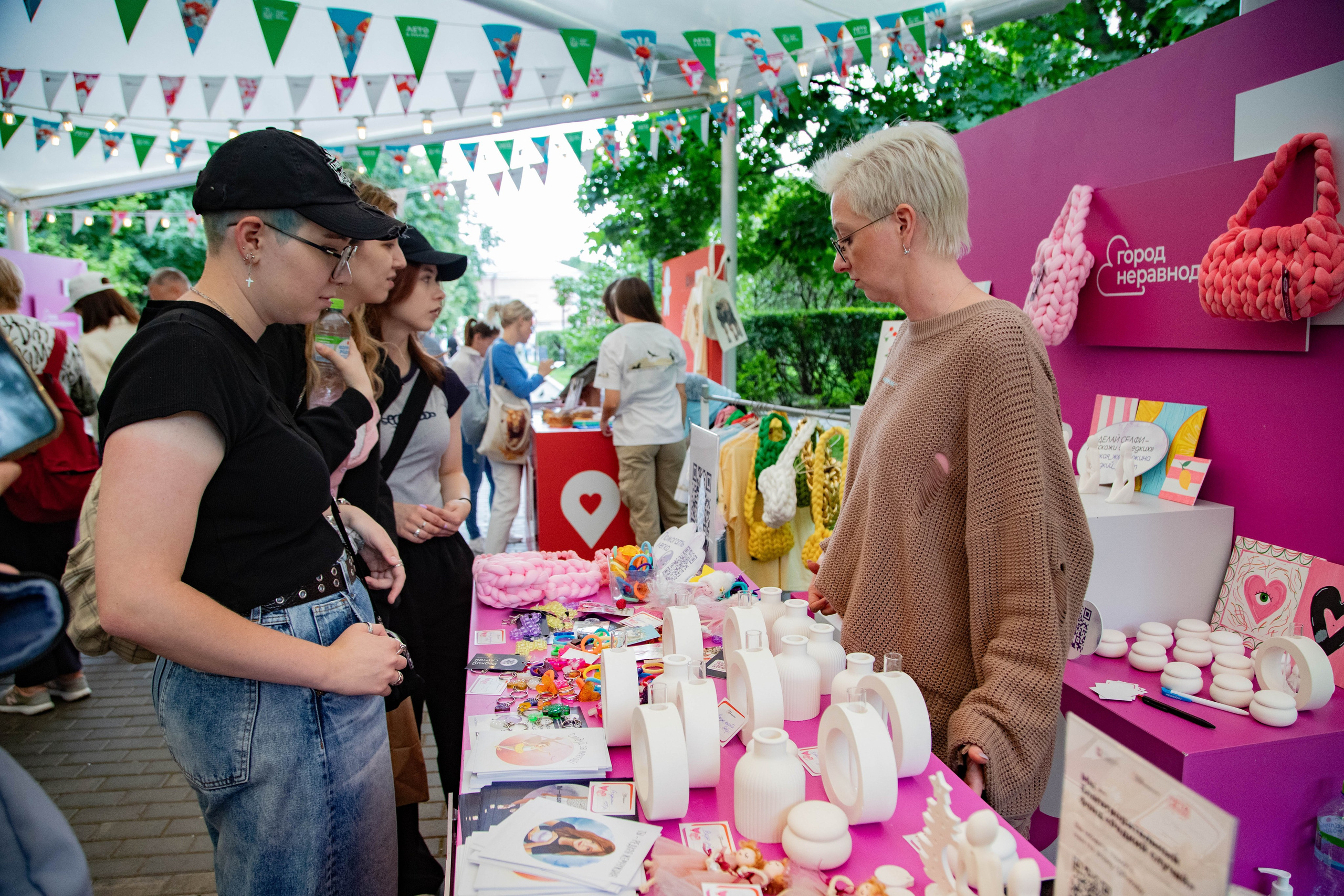 Съемка для благотворительного фонда. Женский фотограф в Москве Рина Леонтьева