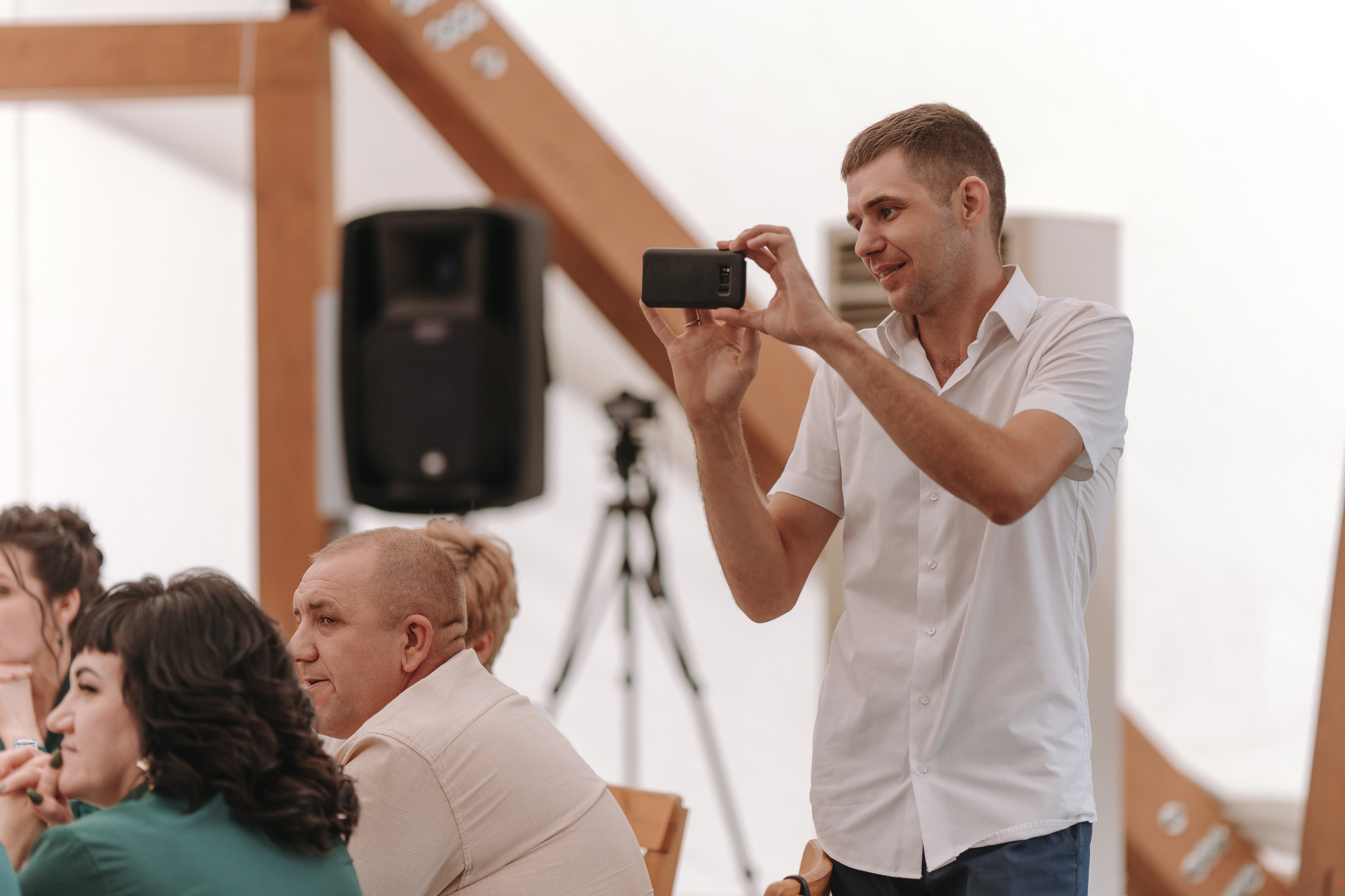 КАФЕ М5 / ХОТИМ ЕДИМ / БОГДАН НАСЫРОВ / ИЛЬНАР АХМАДУЛЛИН