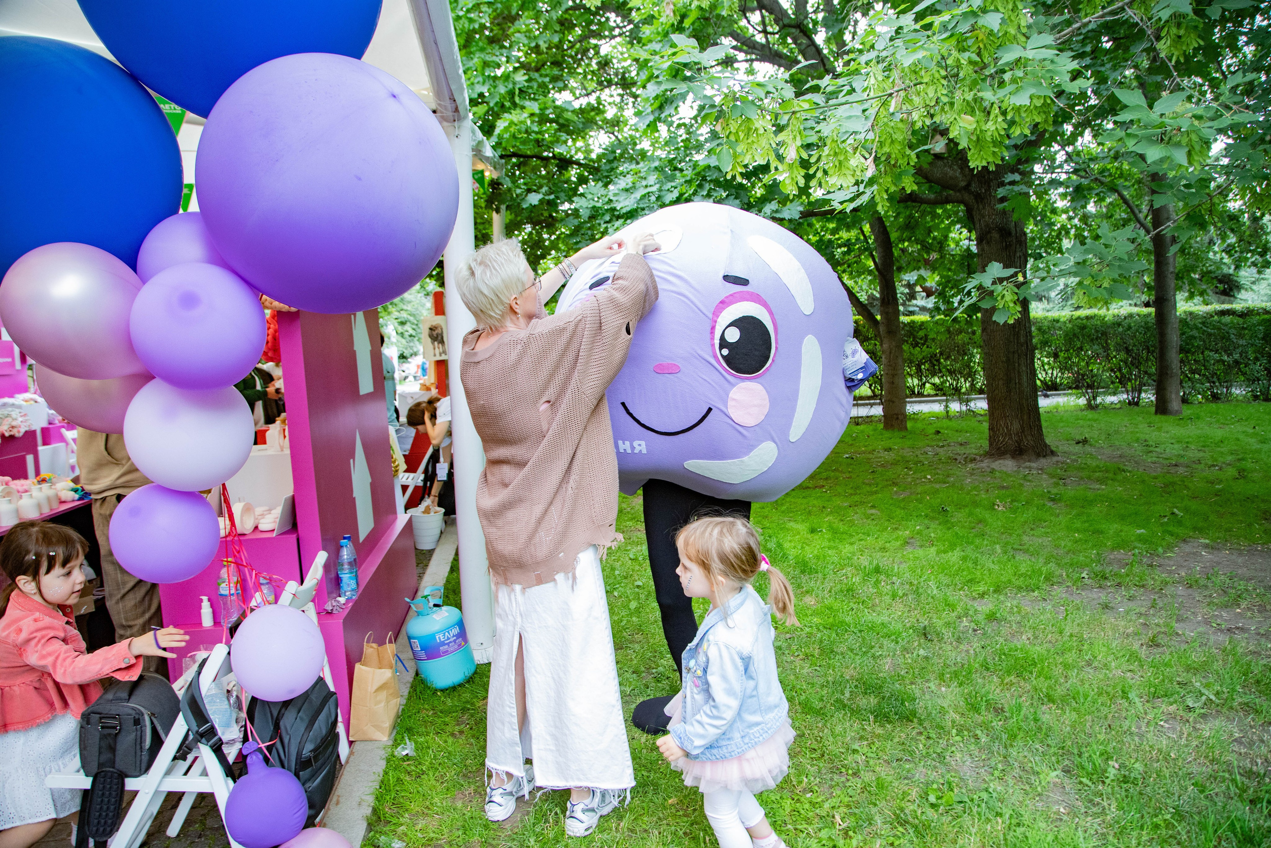 Съемка для благотворительного фонда. Женский фотограф в Москве Рина Леонтьева