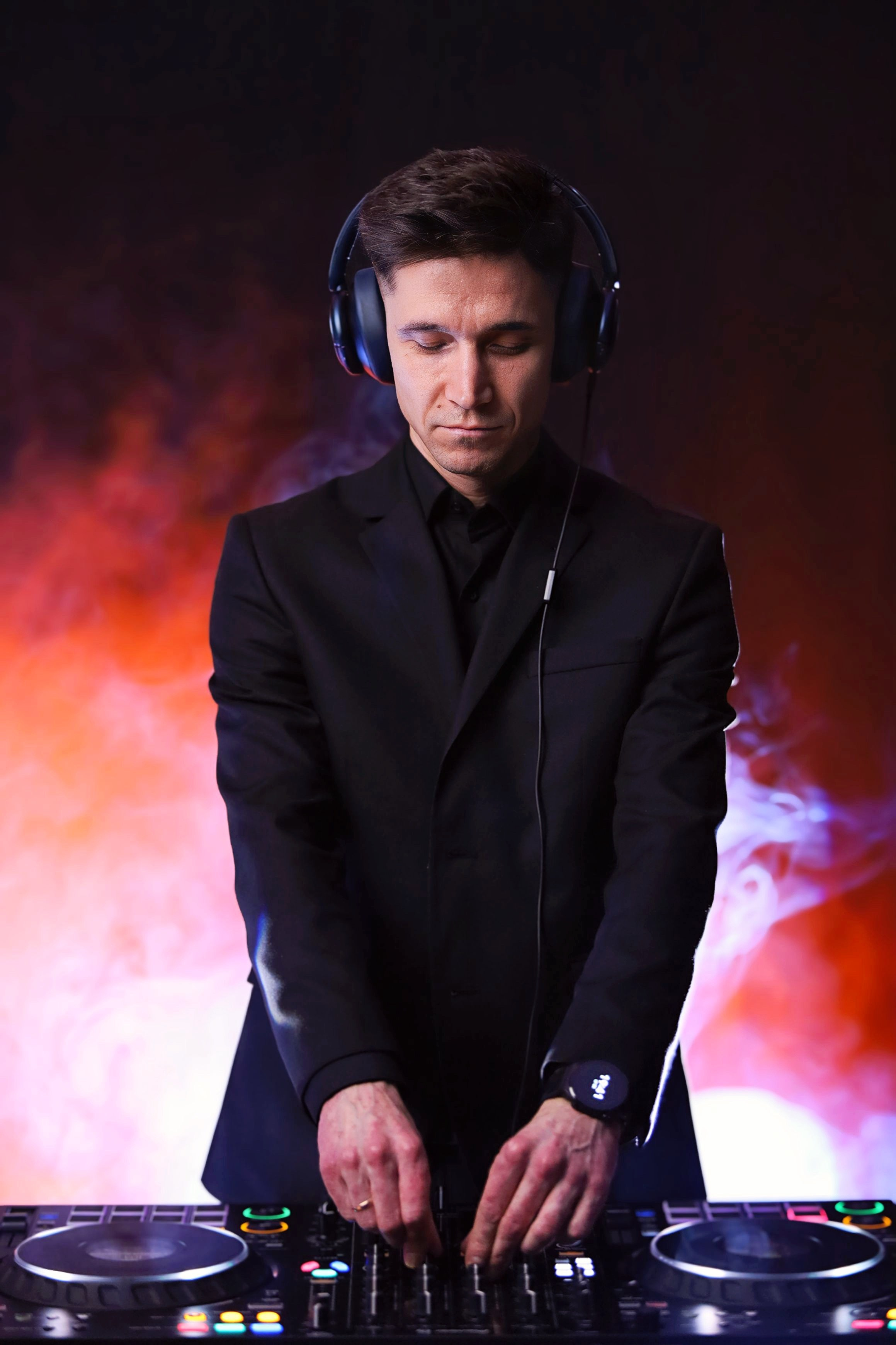 БЭКСТЕЙДЖ СТУДИЯ 12.7. Репортажный фотограф Анапа