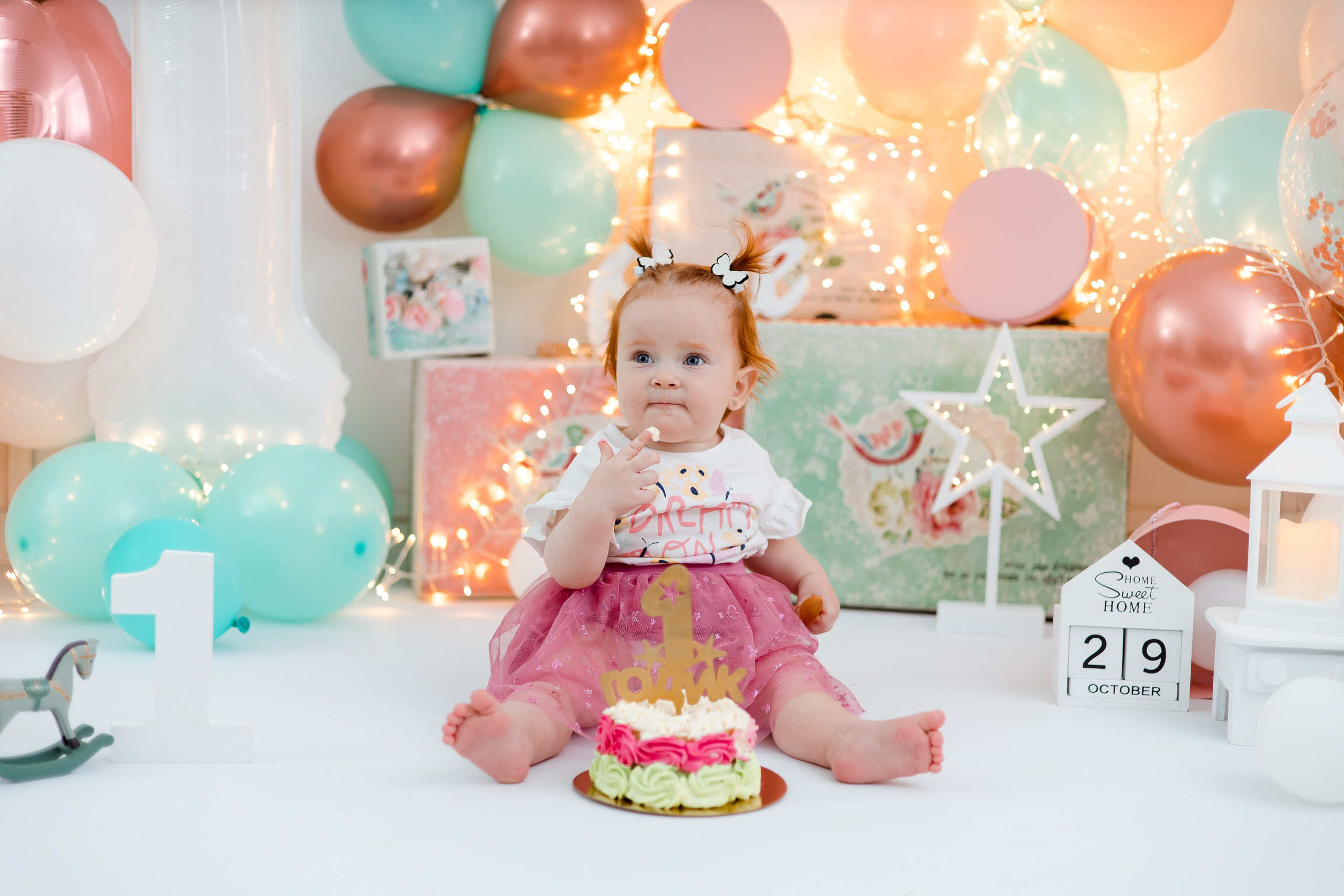Ксения, 1 годик. Семейный и детский фотограф в Железногорске Саламахо Ольга
