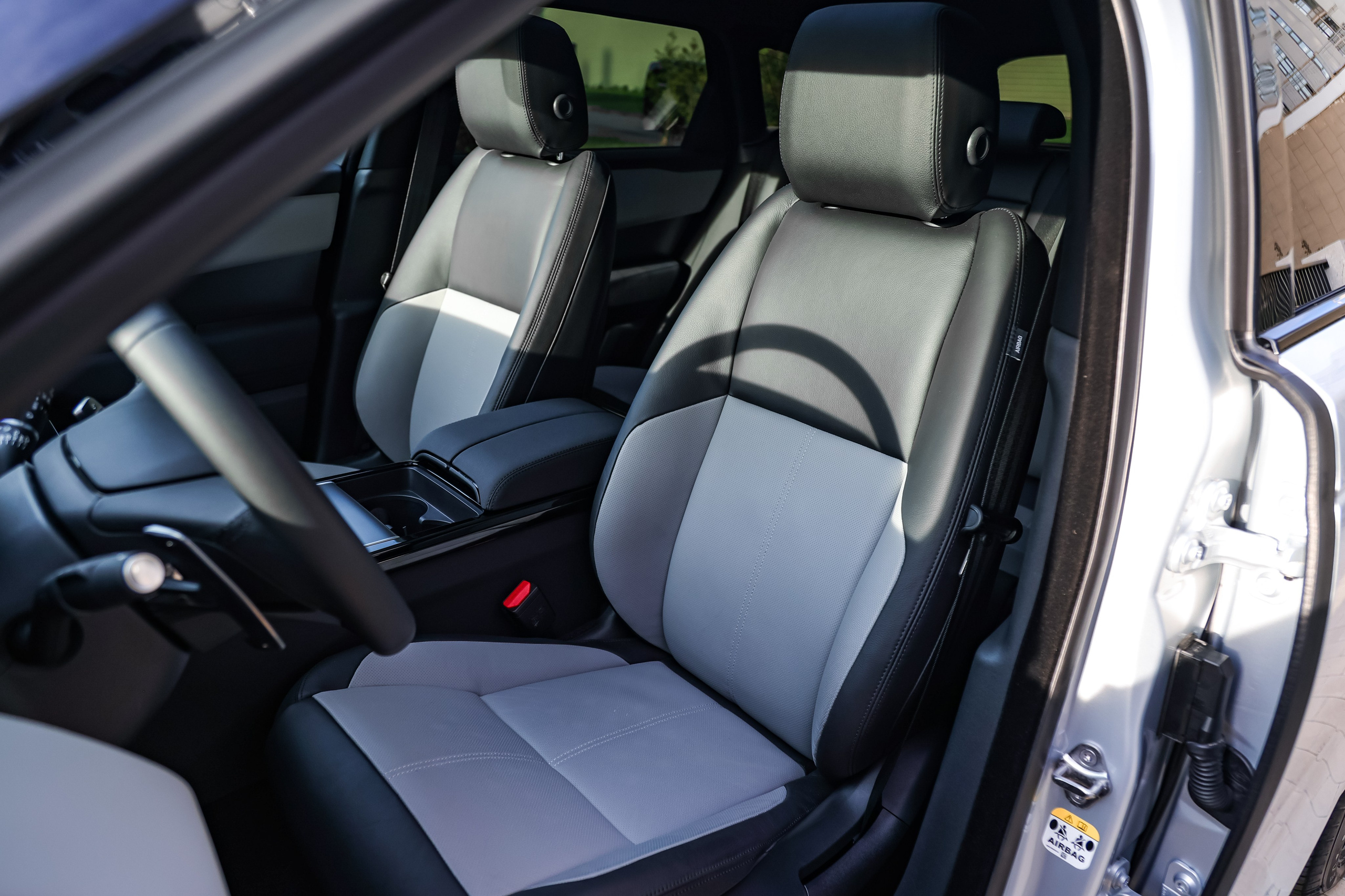 2024 RANGE ROVER VELAR 2.0 AT. Mixturecaptures