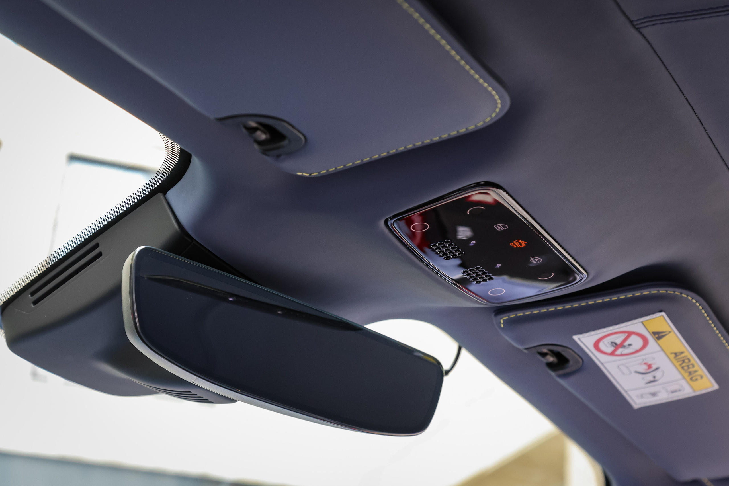 FERRARI SF90 STRADALE. Mixturecaptures