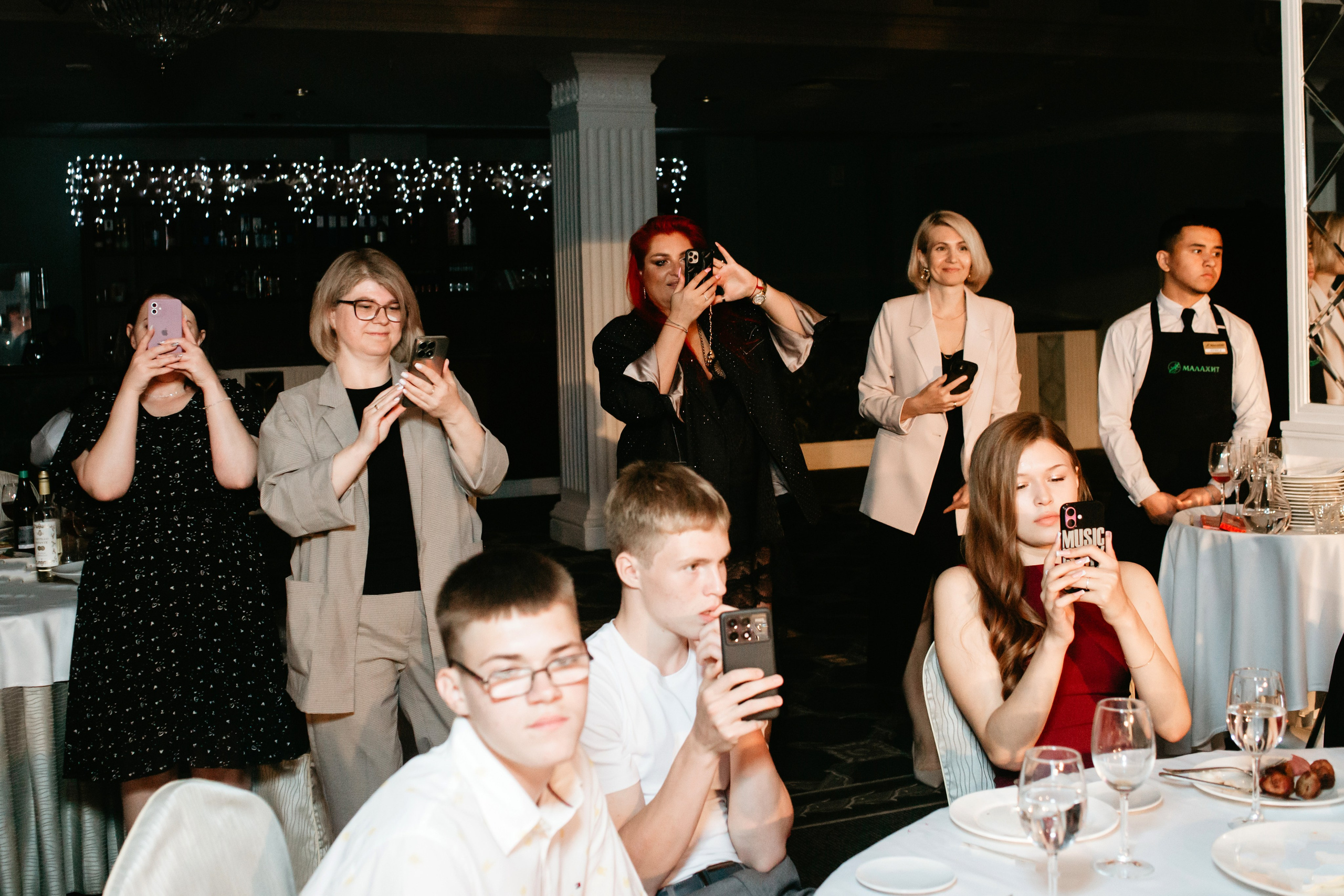 Выпускной 2025 (9класс) 124 школа. Фотограф в Челябинске Ополихина Анна