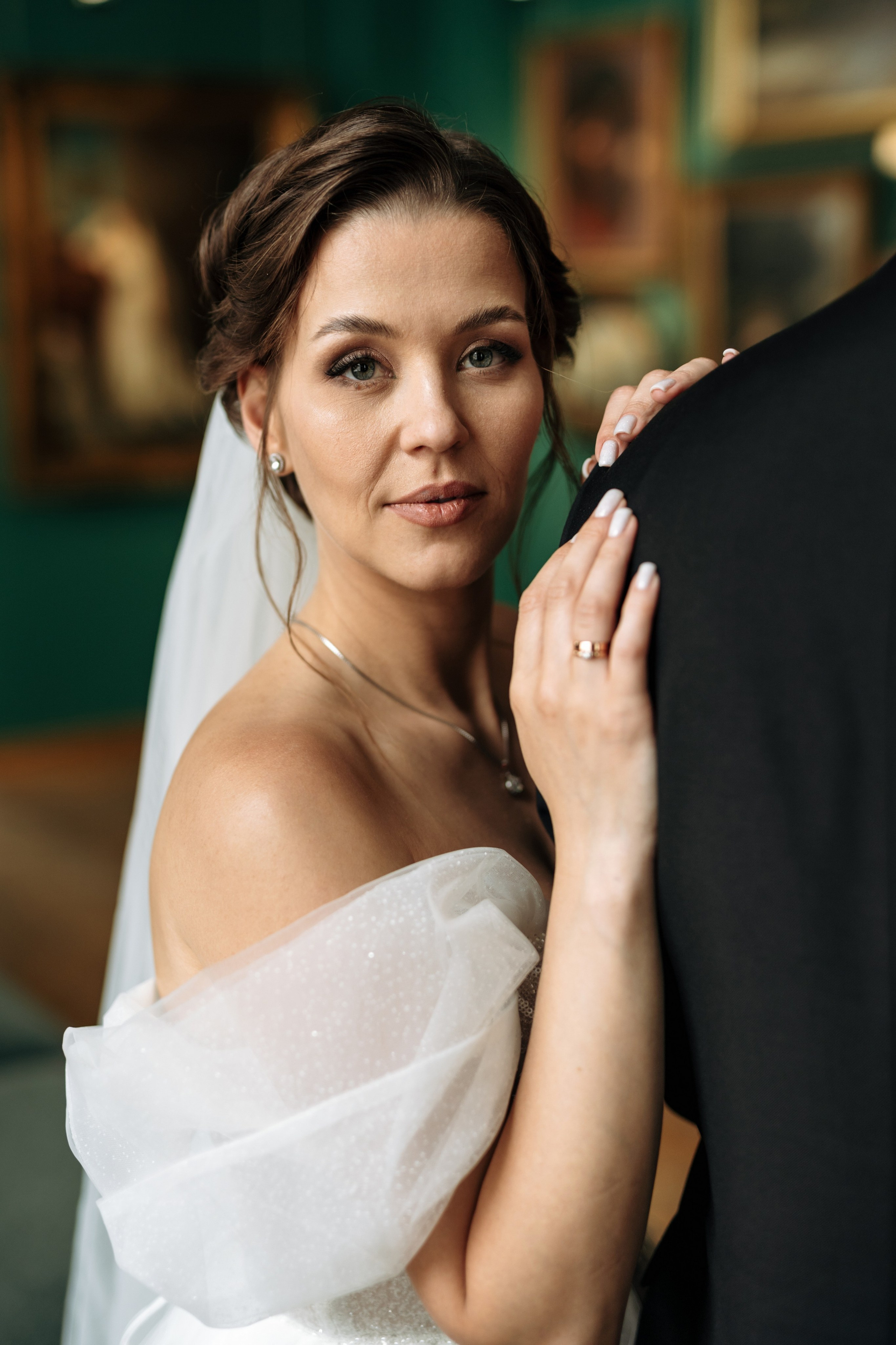 Свадебный день Яны и Максима, прогулка в лесу, Картинная галерея в Тамбове. Свадебный фотограф в Тамбове Павел Четвертков