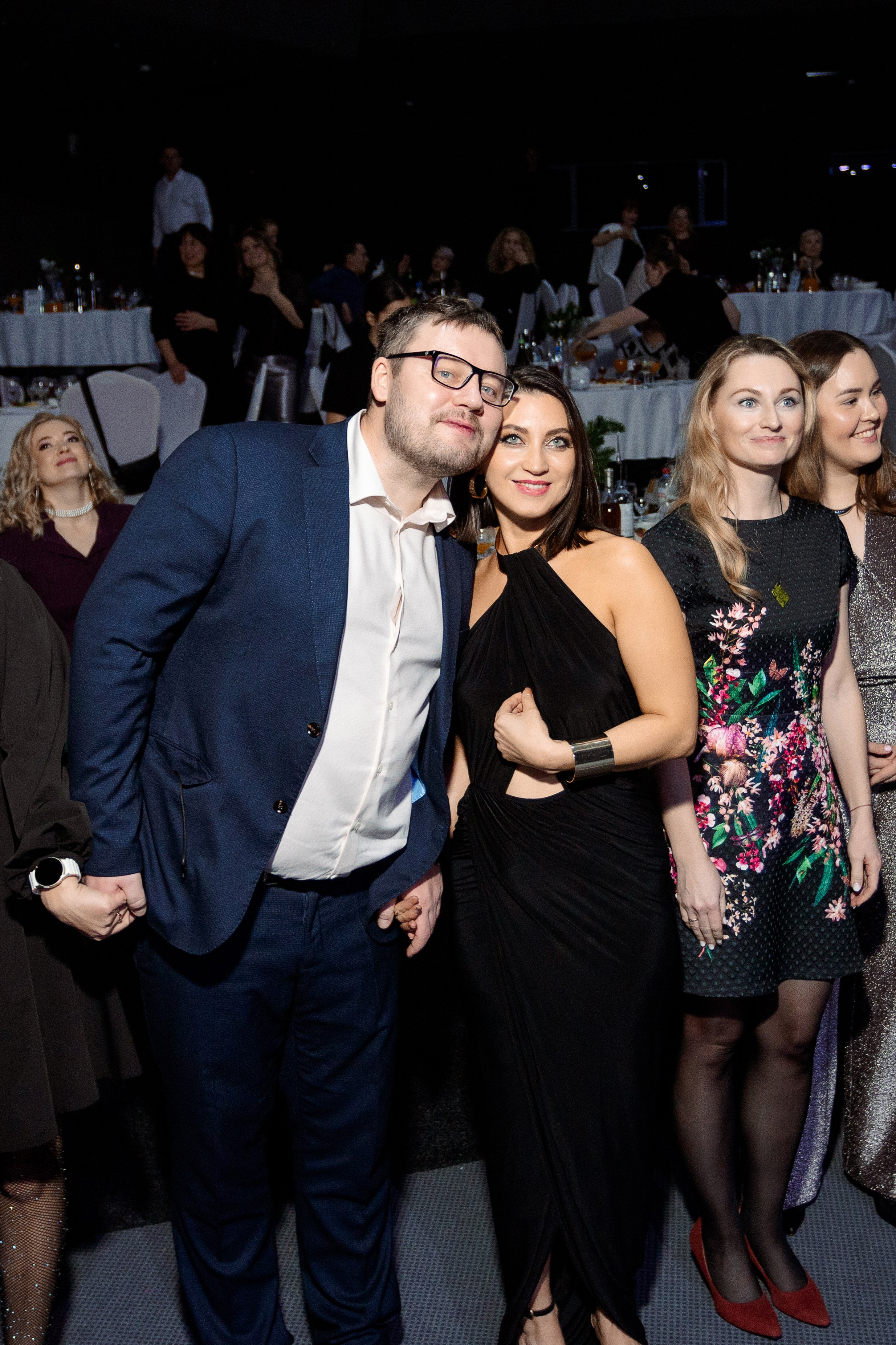 РЕПОРТАЖ: НОВЫЙ ГОД В ДК МЕТАЛЛУРГ. Профессиональный фотограф в Ижевске Леша Петров