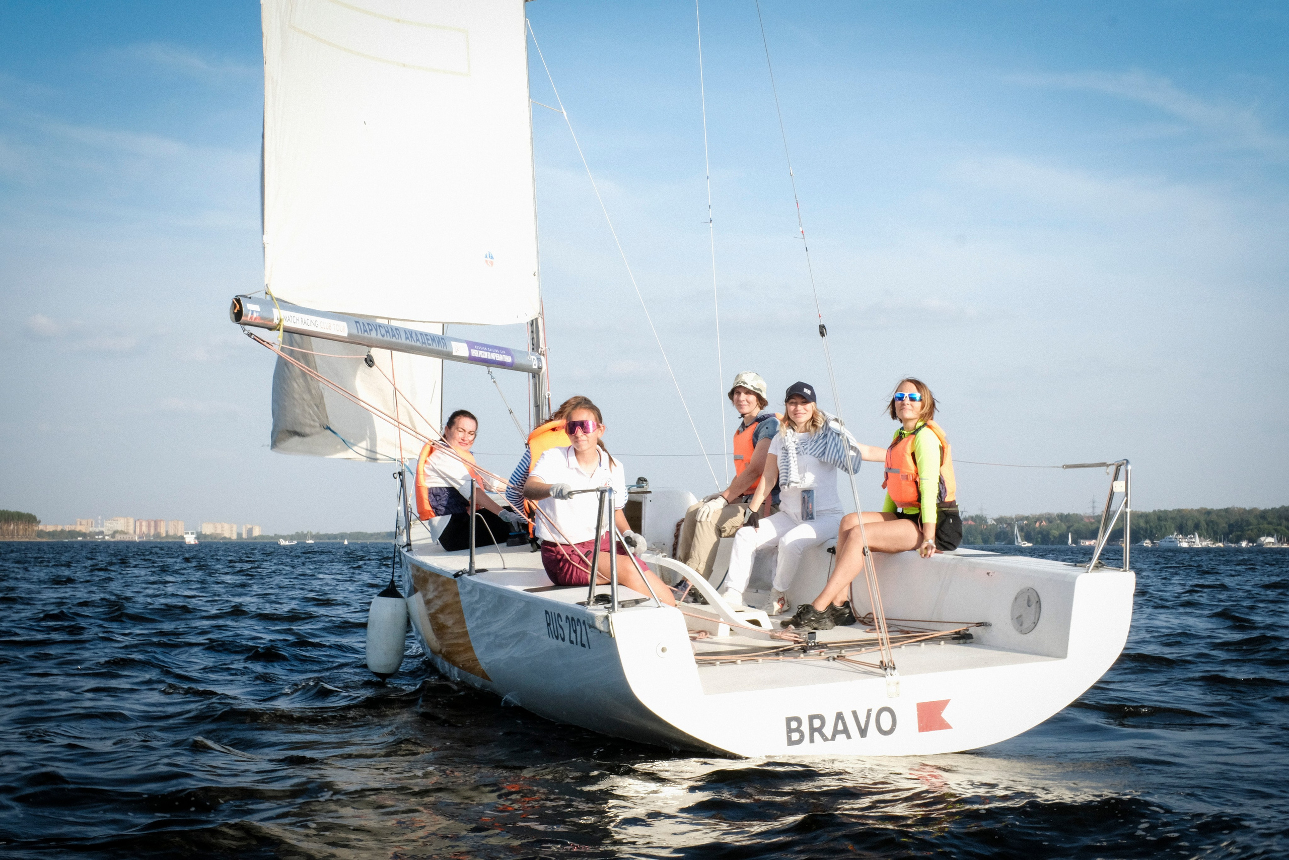 BRUSNIKA BUSINESS REGATA 2024. Индивидуальная фотосъёмка в Москве. Фотограф Василиса Тарасова