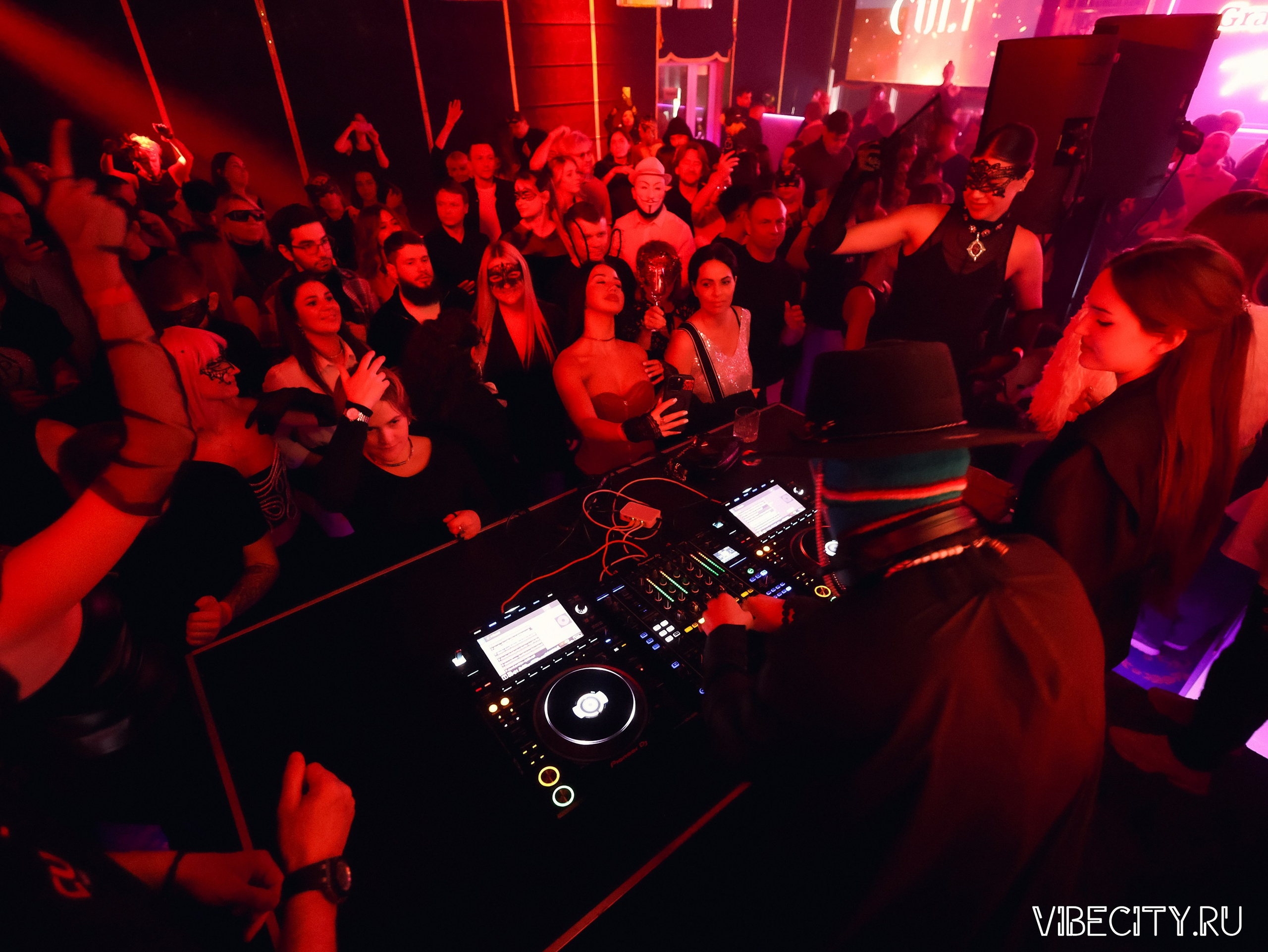 CULT MASQUERADE X GRAND PALACE. VIBECITY.RU Вайб Сити Ру Фоторепортажи Фотоотчеты Калининград