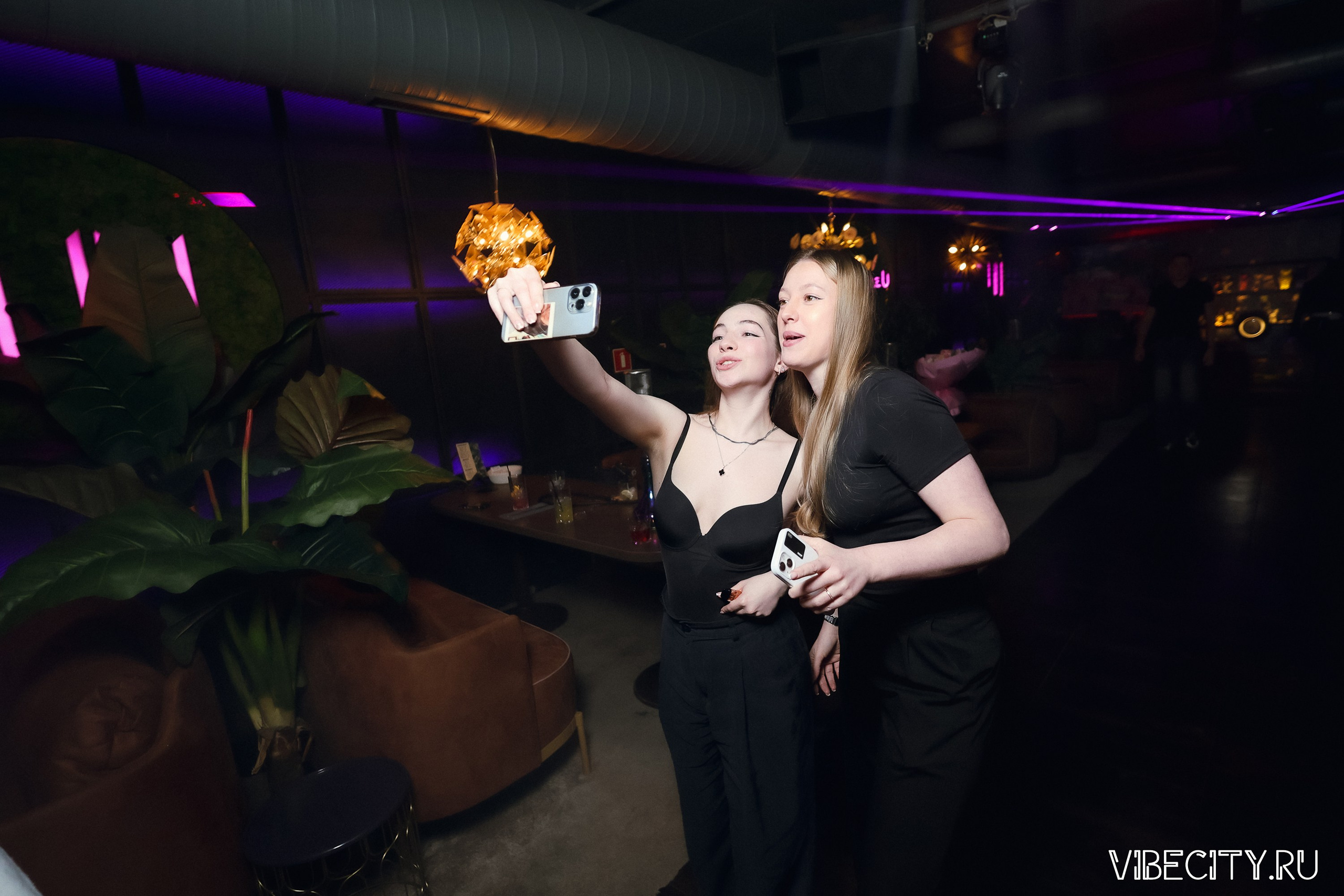 DOUBLE U. VIBECITY.RU Вайб Сити Ру Фоторепортажи Фотоотчеты Калининград