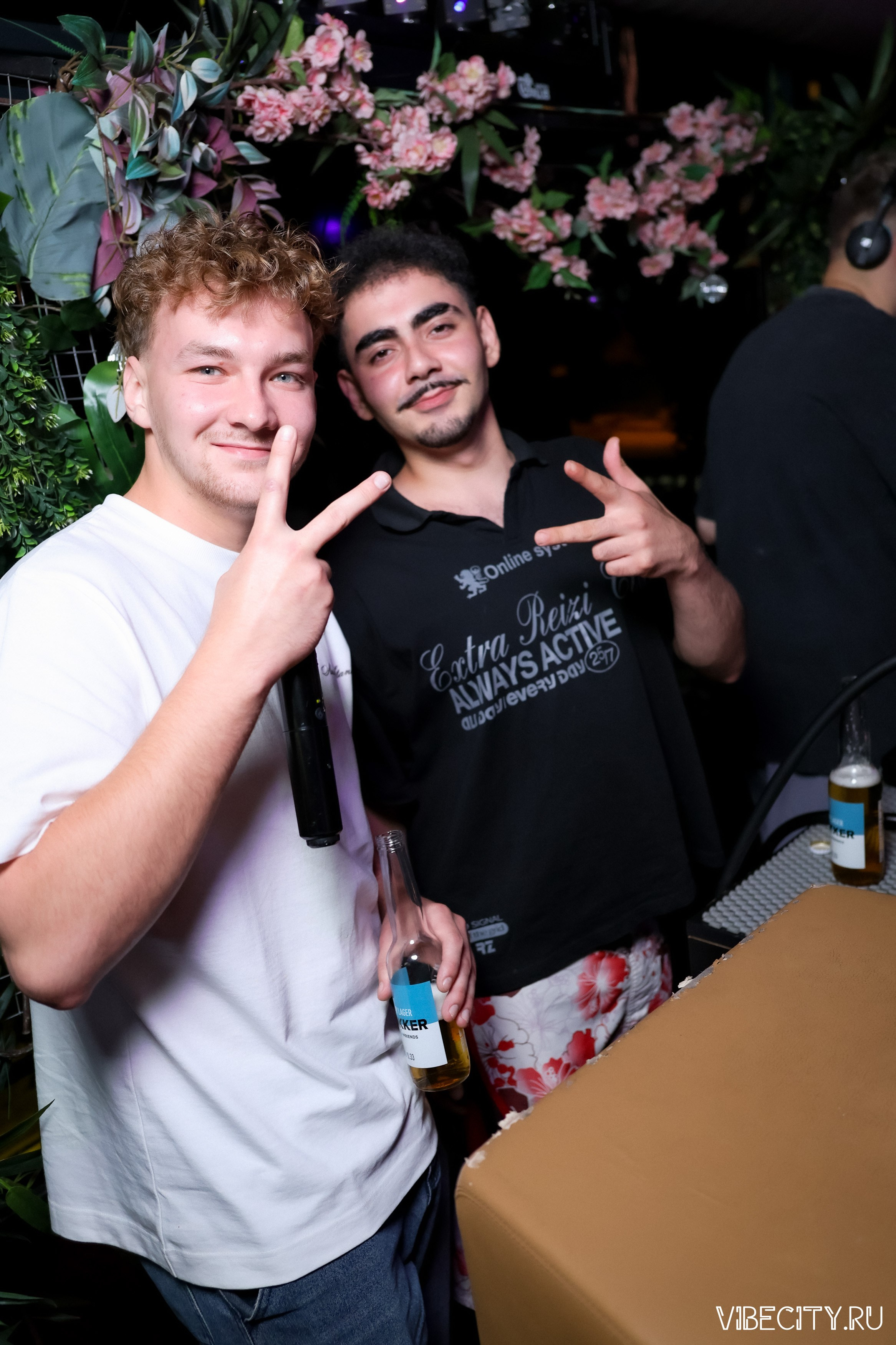 DOUBLE U. VIBECITY.RU Вайб Сити Ру Фоторепортажи Фотоотчеты Калининград