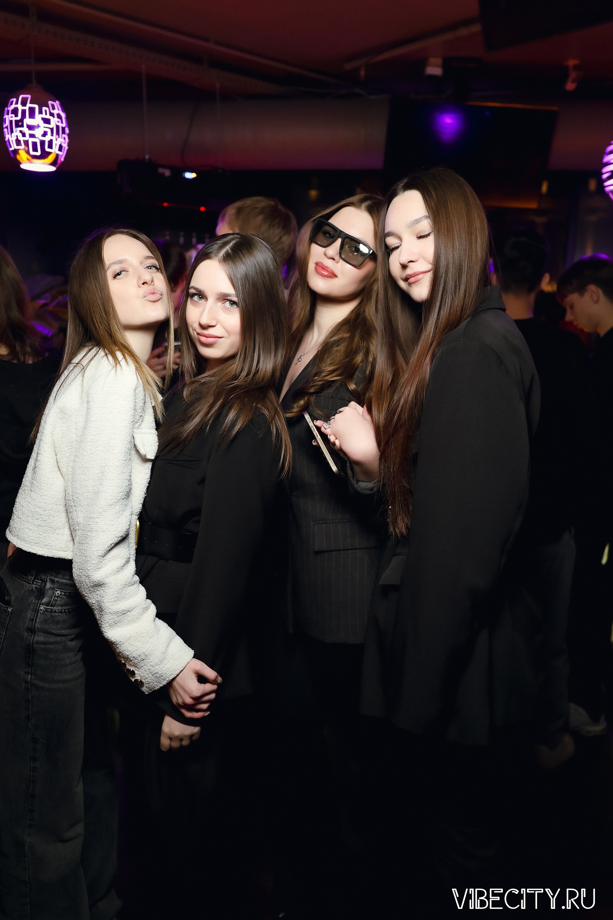 DOUBLE U. VIBECITY.RU Вайб Сити Ру Фоторепортажи Фотоотчеты Калининград