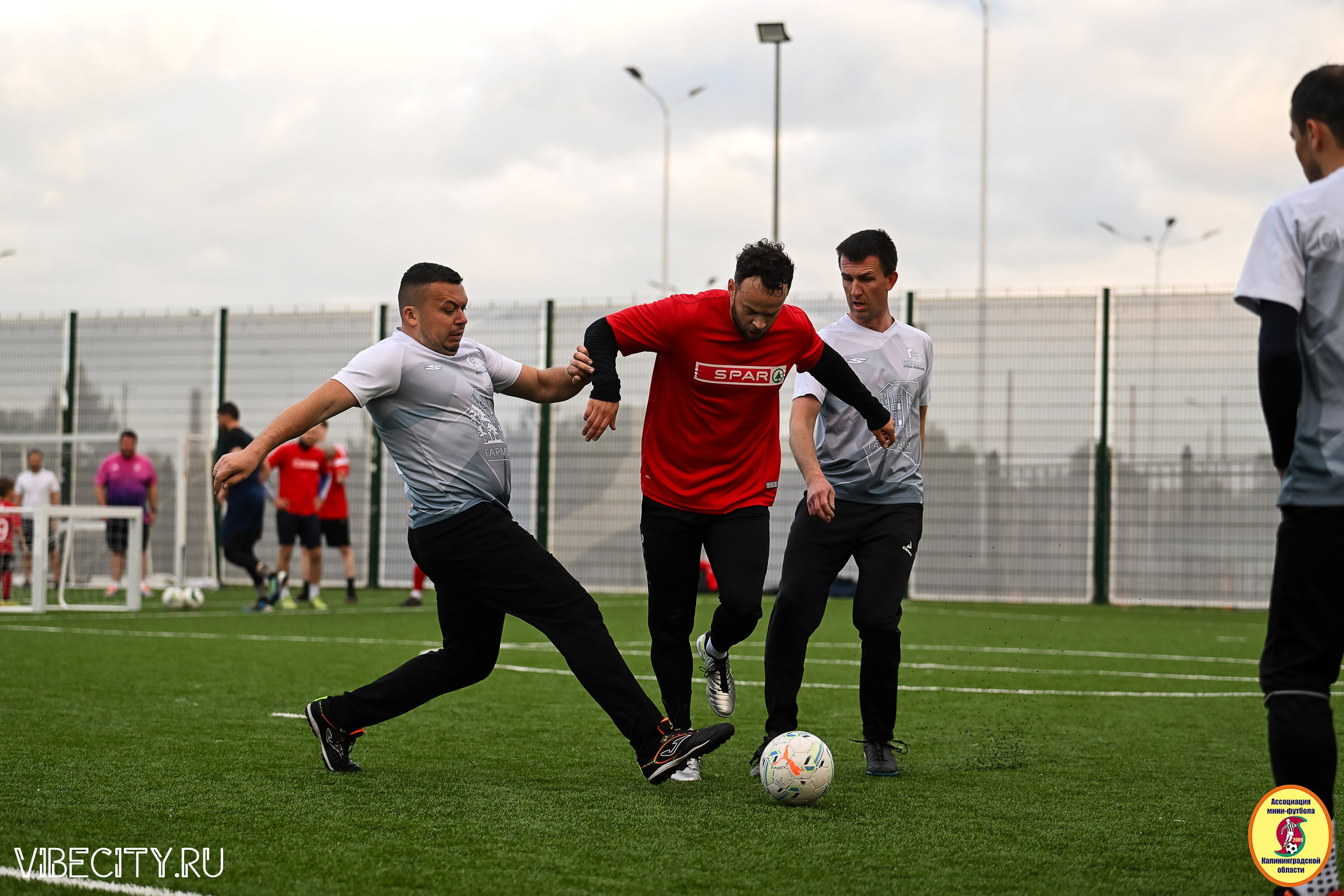 ИГРЫ МИНИ-ФУТБОЛЬНОЙ ЛИГИ. VIBECITY.RU Вайб Сити Ру Фоторепортажи Фотоотчеты Калининград