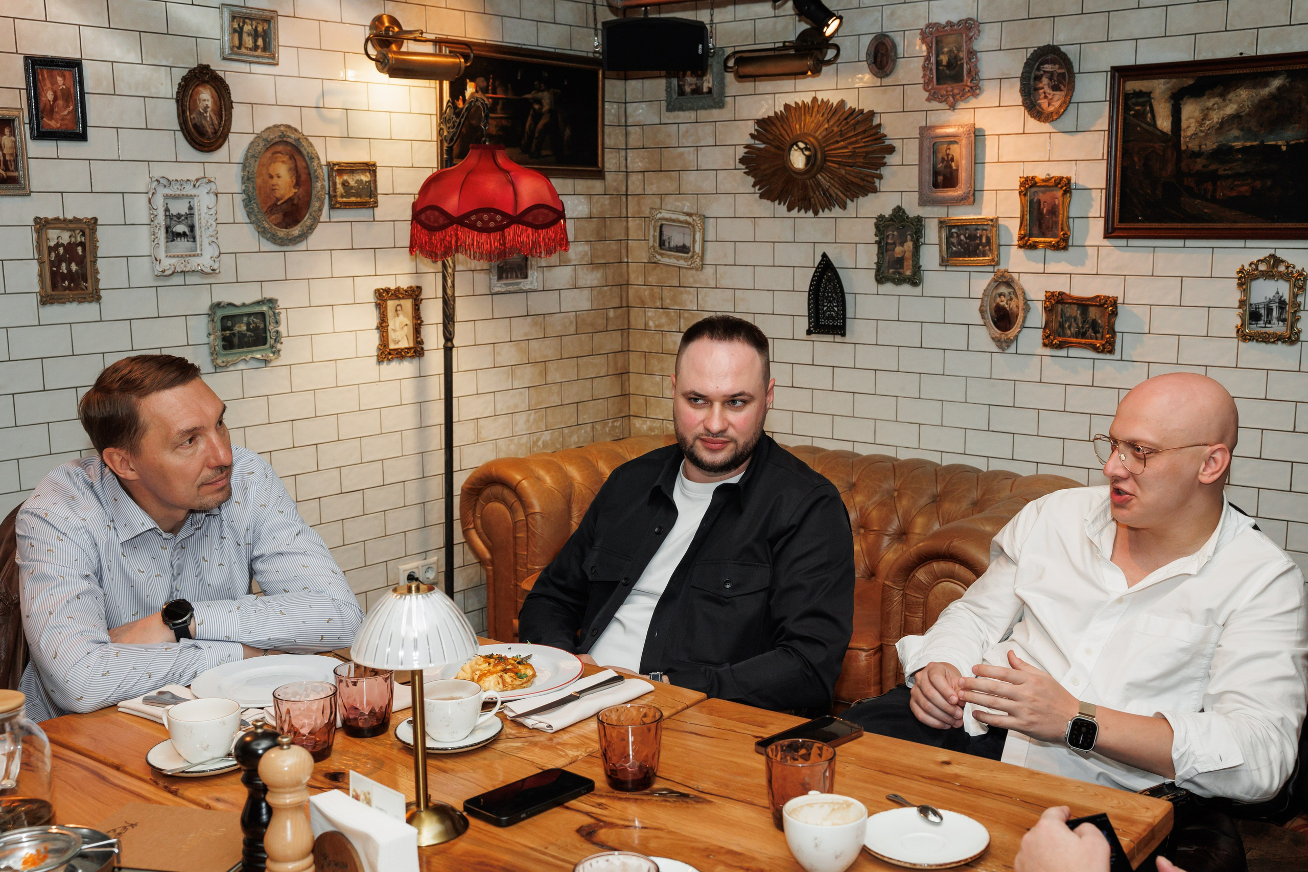 Деловой завтрак, ресторан «Матрешка». Свадебный и репортажный фотограф (Москва, Королев и другие)