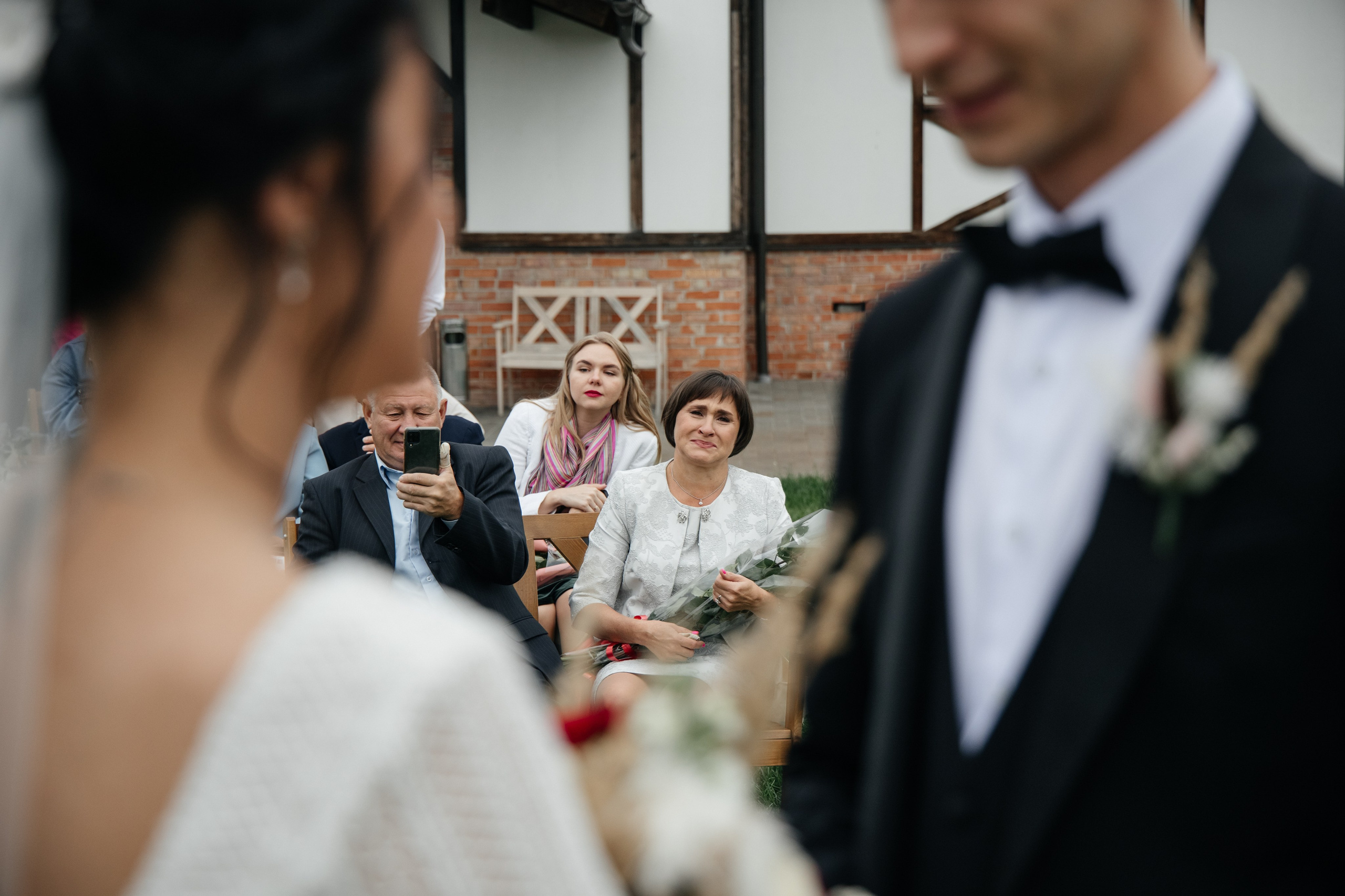 Контакты. Свадебный фотограф в Курске Антон Богданов