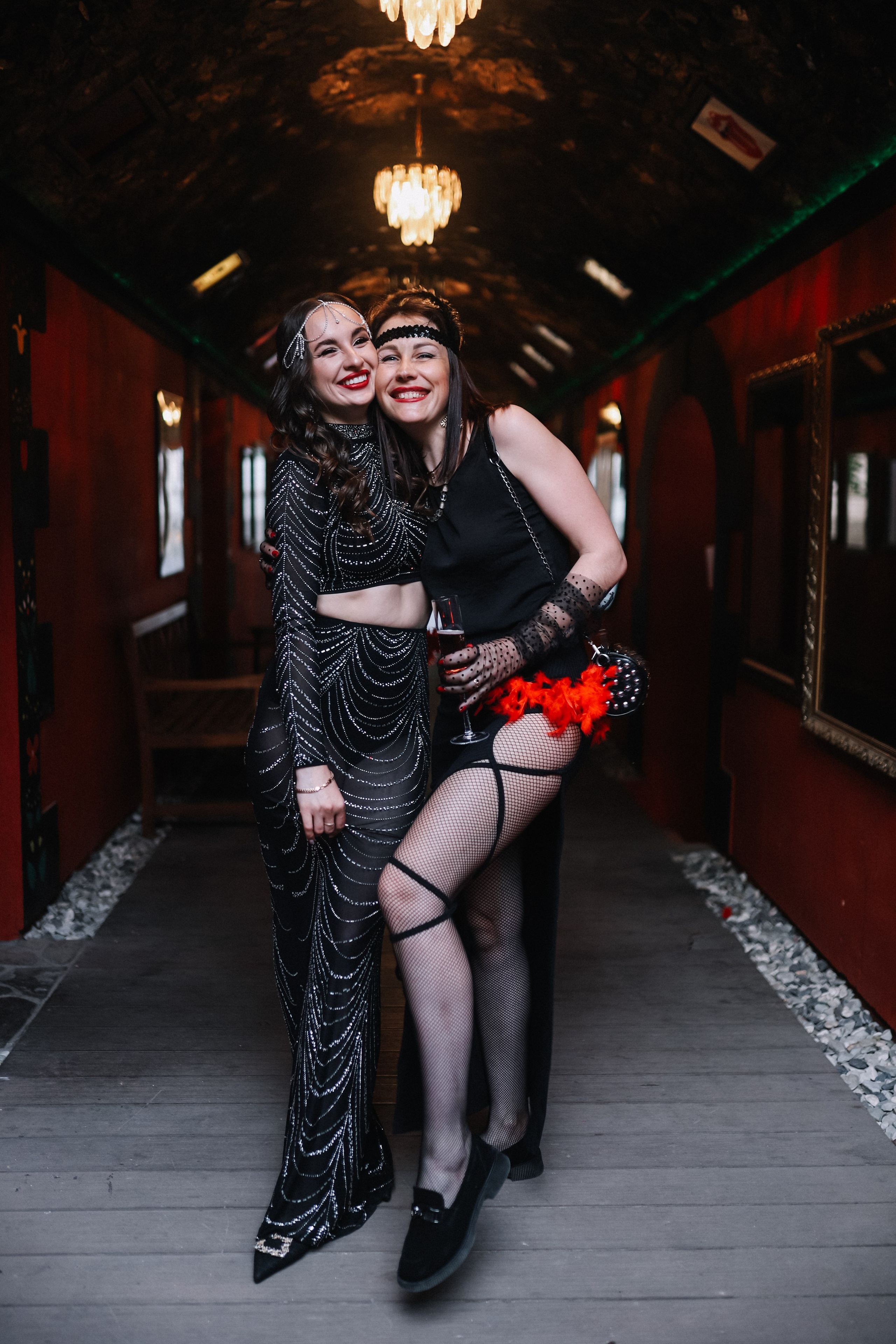 25.Диана и гости