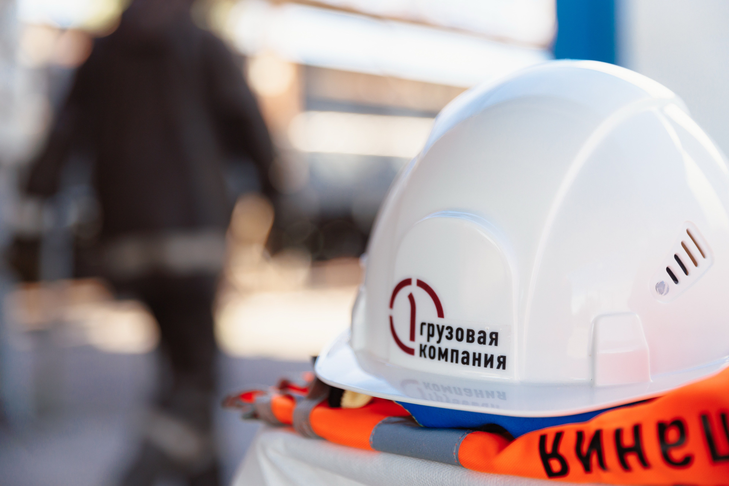 The first cargo company — the PPS Tatianka. Commercial photographer | Anton Ermakov