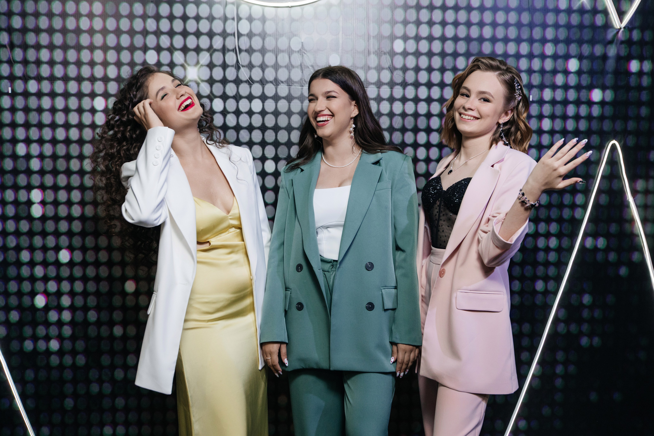 2023 ШКОЛА136. Свадебный и Репортажный фотограф Нижний Новгород Москва Ежов Иван