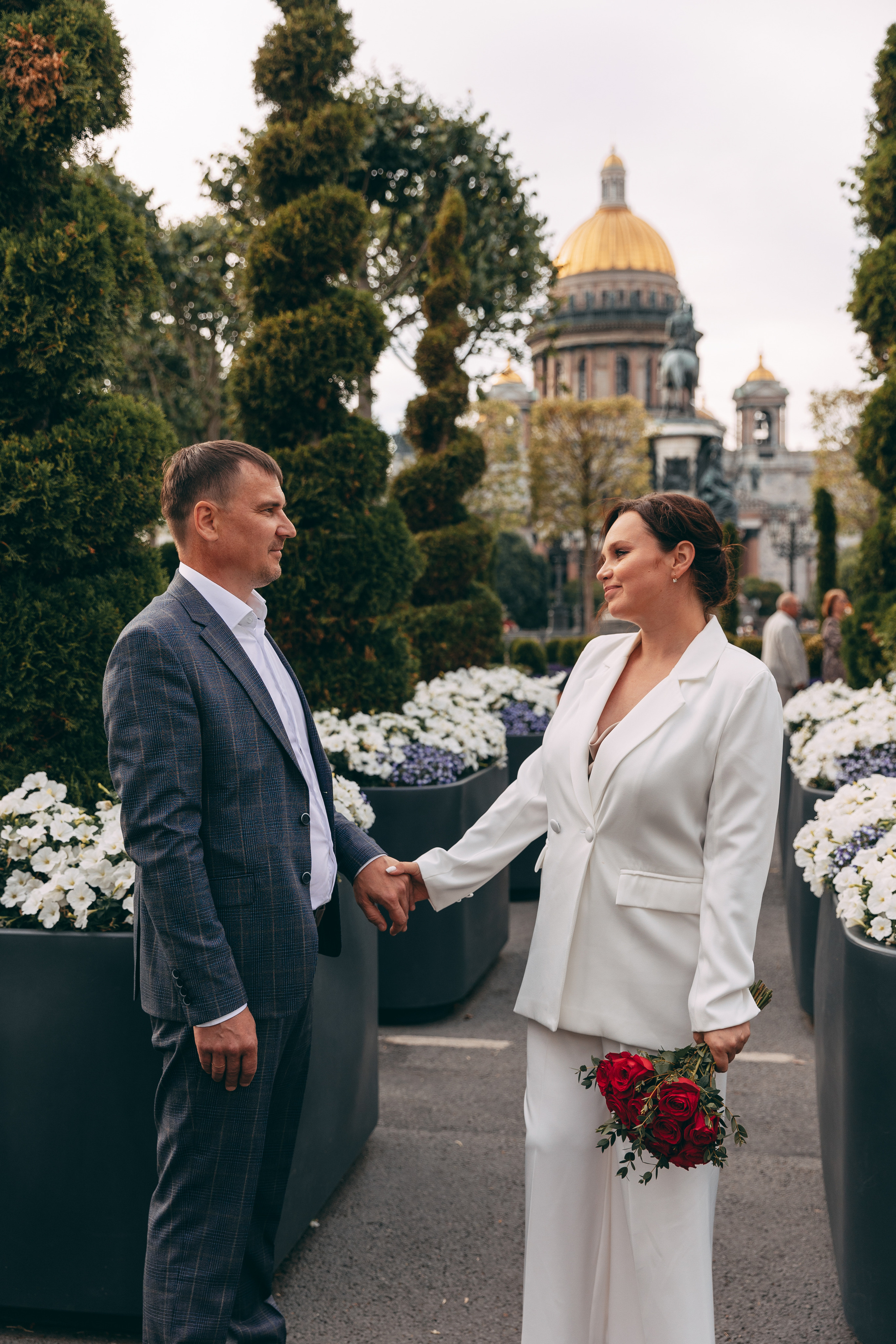 Володя и Яна, прогулка в центре. Семейный фотограф в Санкт-Петербурге Алиса Мохова