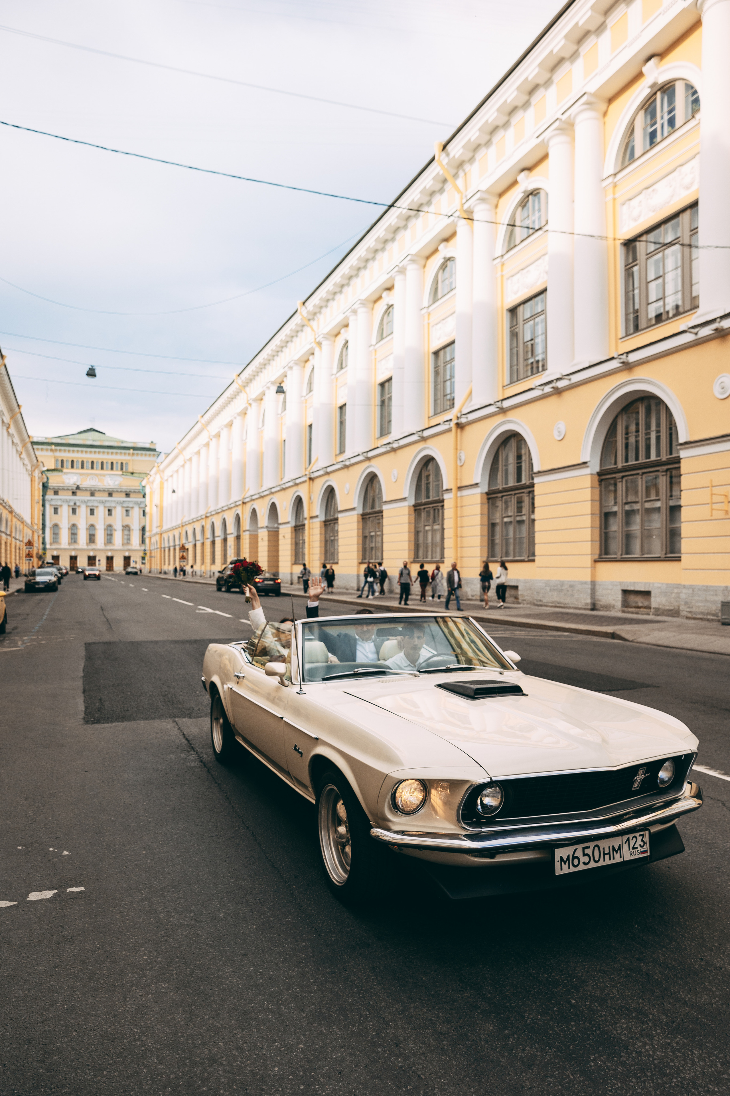 Володя и Яна, прогулка в центре. Семейный фотограф в Санкт-Петербурге Алиса Мохова
